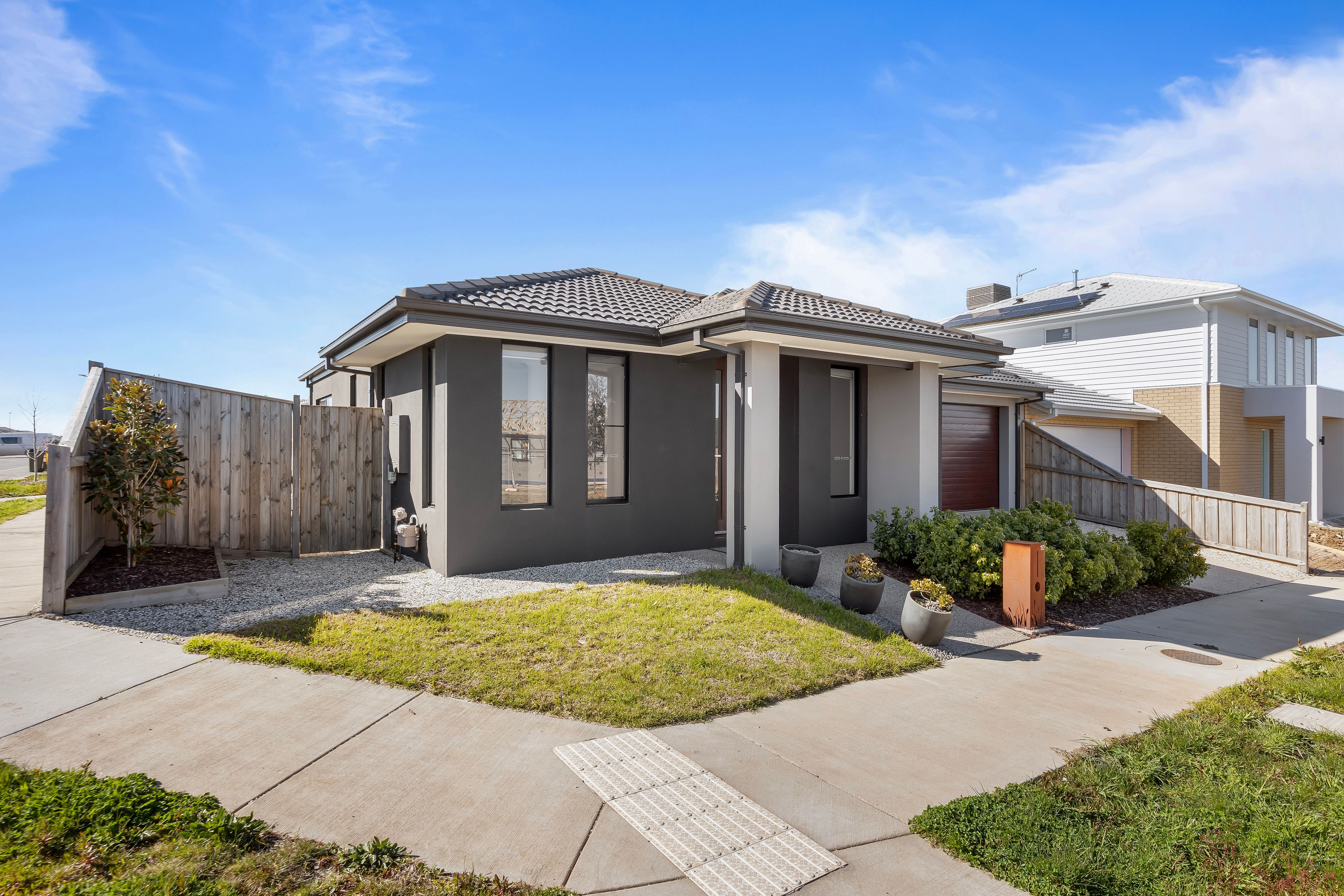 10 Verbier Avenue — photo 18 of 23