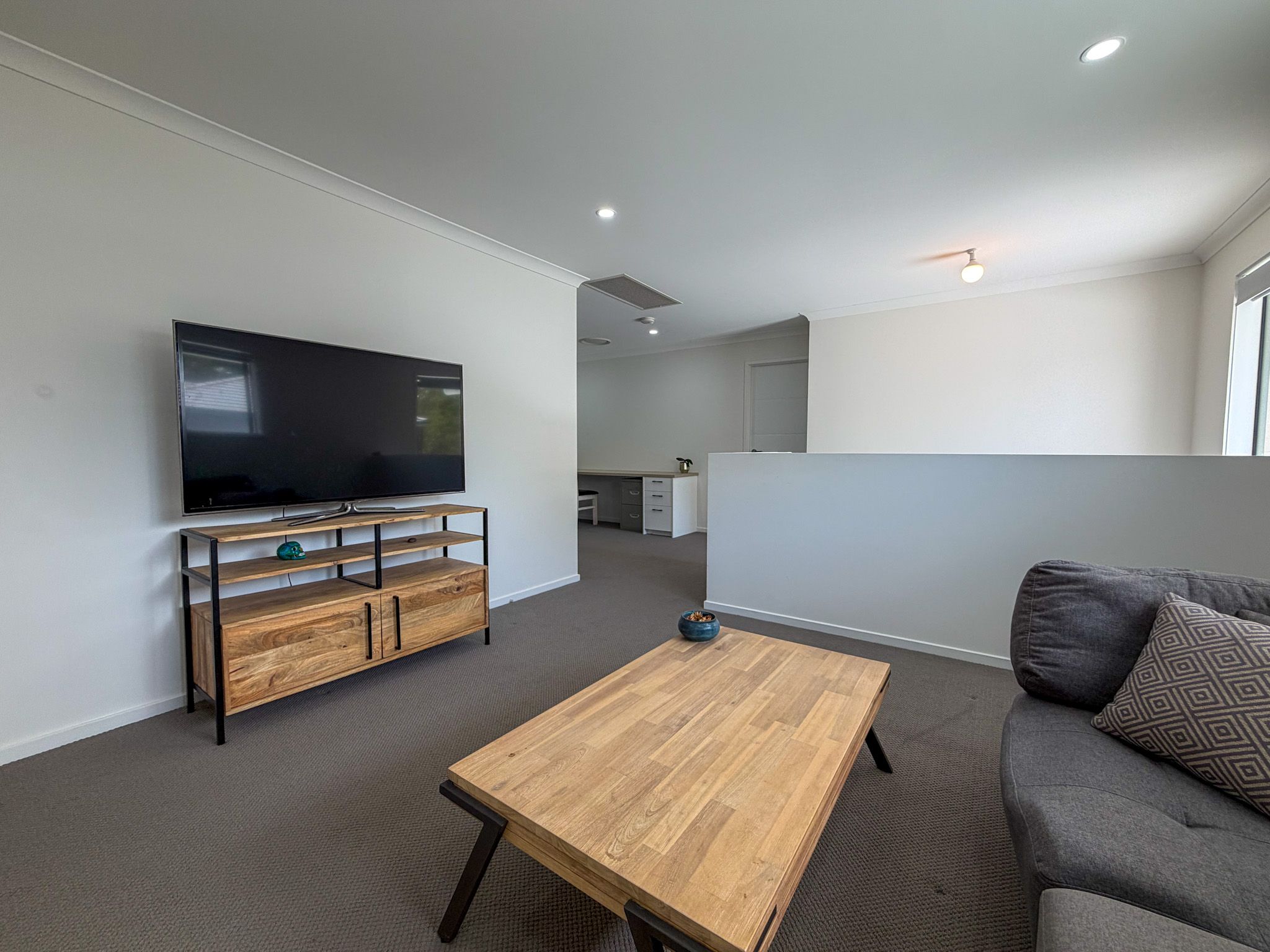 72 Tedbury Road, Jordan Springs, NSW