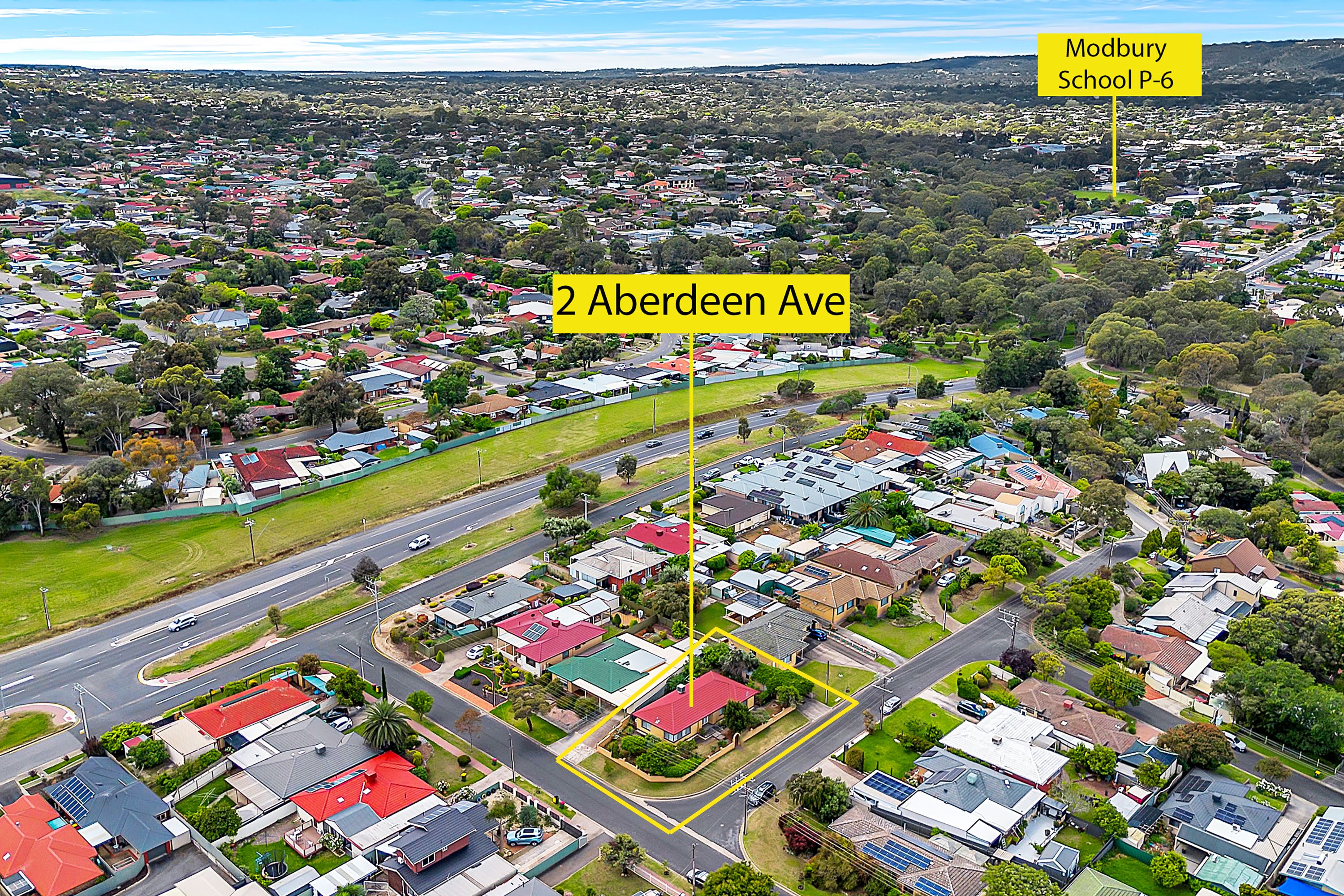 2 Aberdeen Avenue — photo 13 of 15