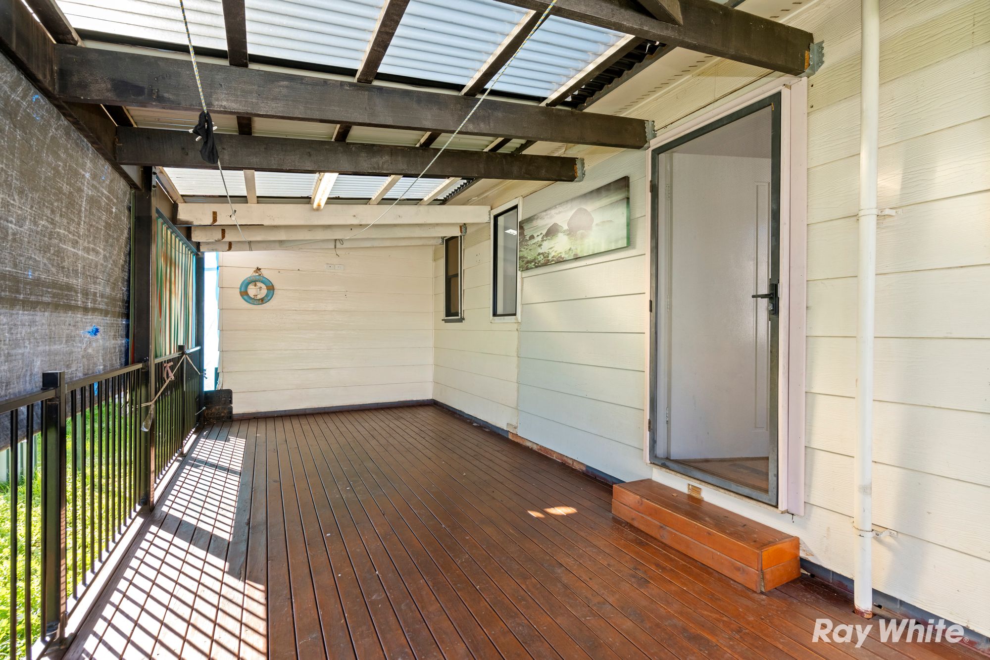 2 Meads Place — photo 9 of 10