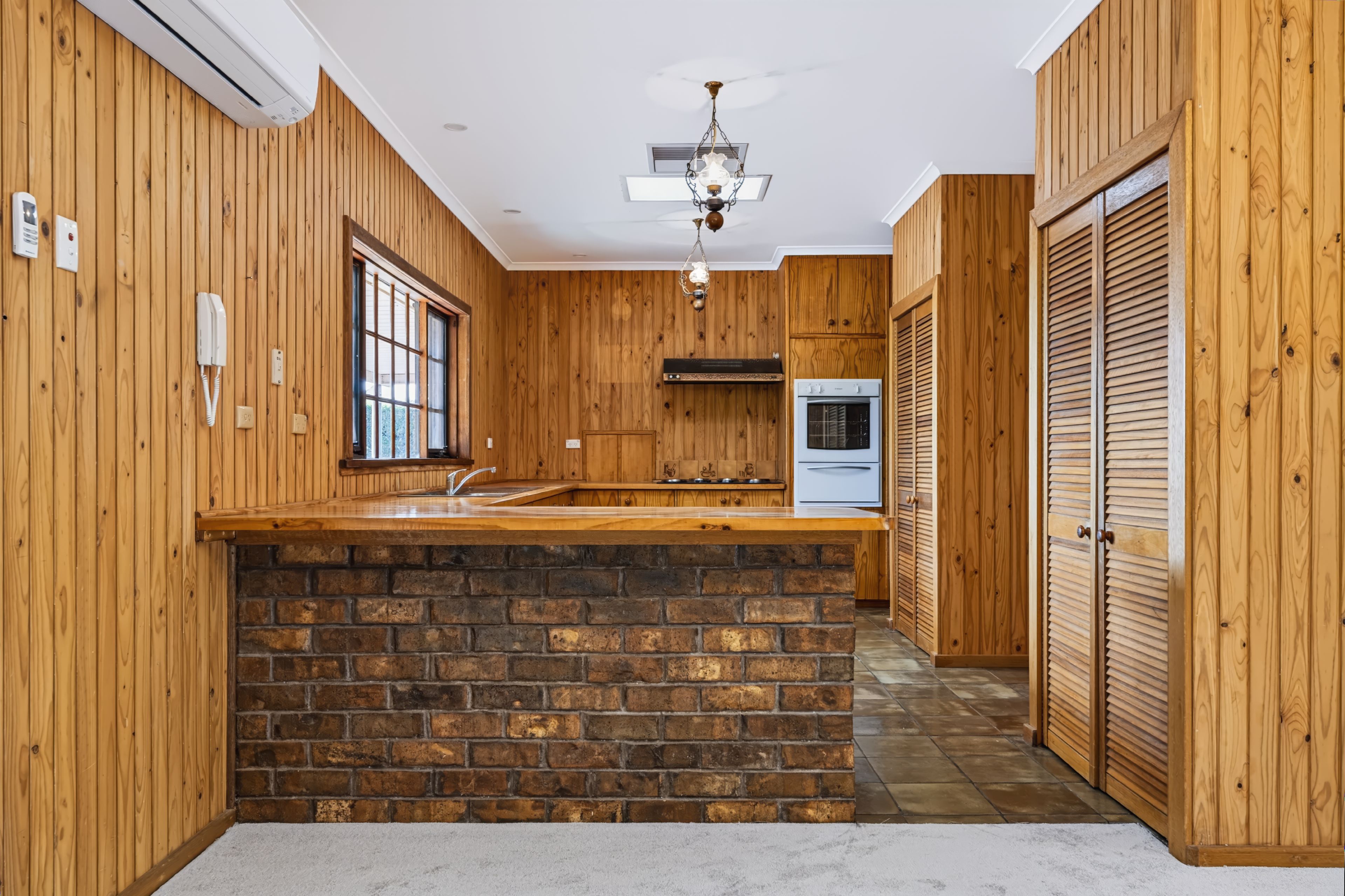 98 Green Valley Drive — photo 6 of 27