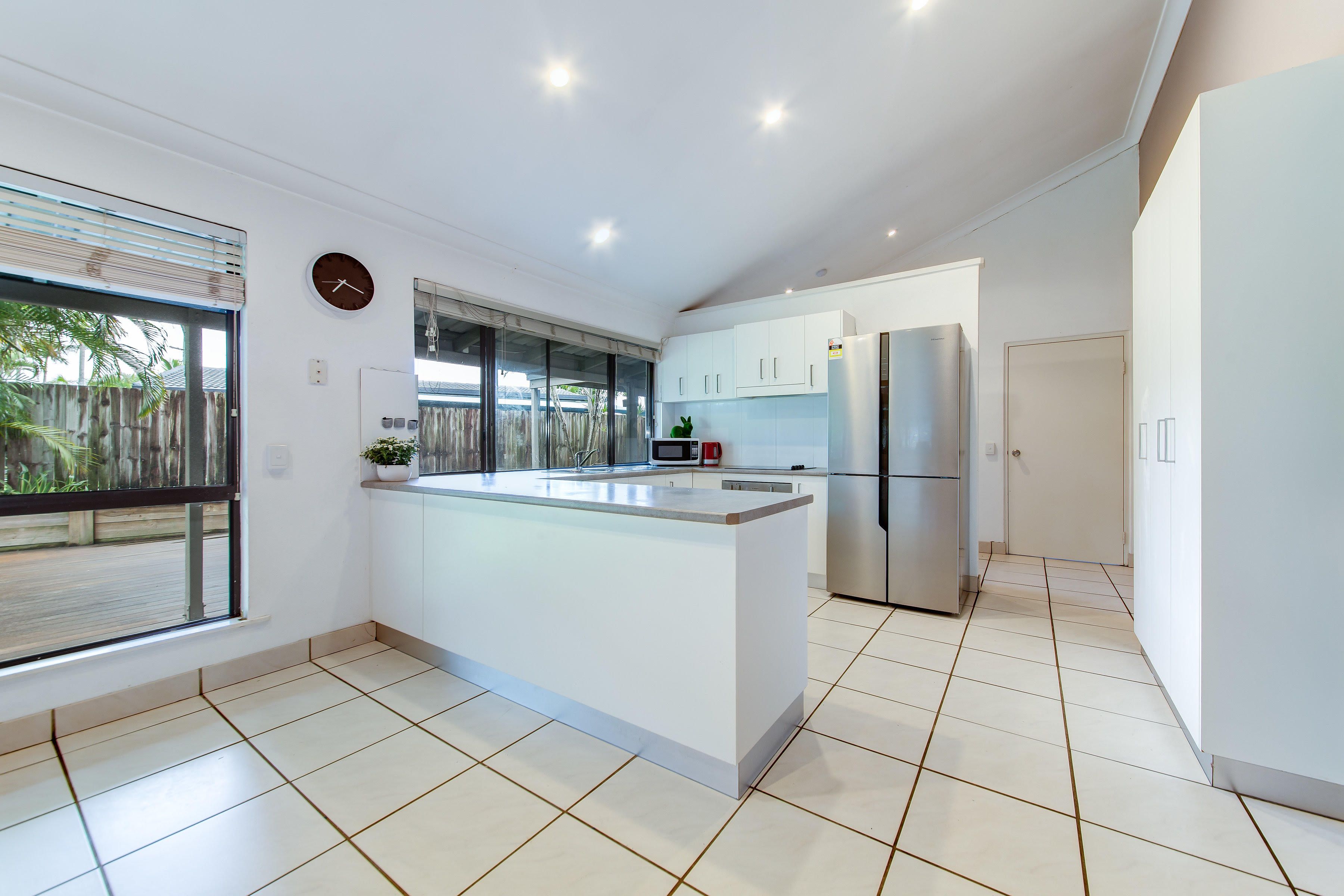8 Kowandi Street, Wurtulla, QLD 4575