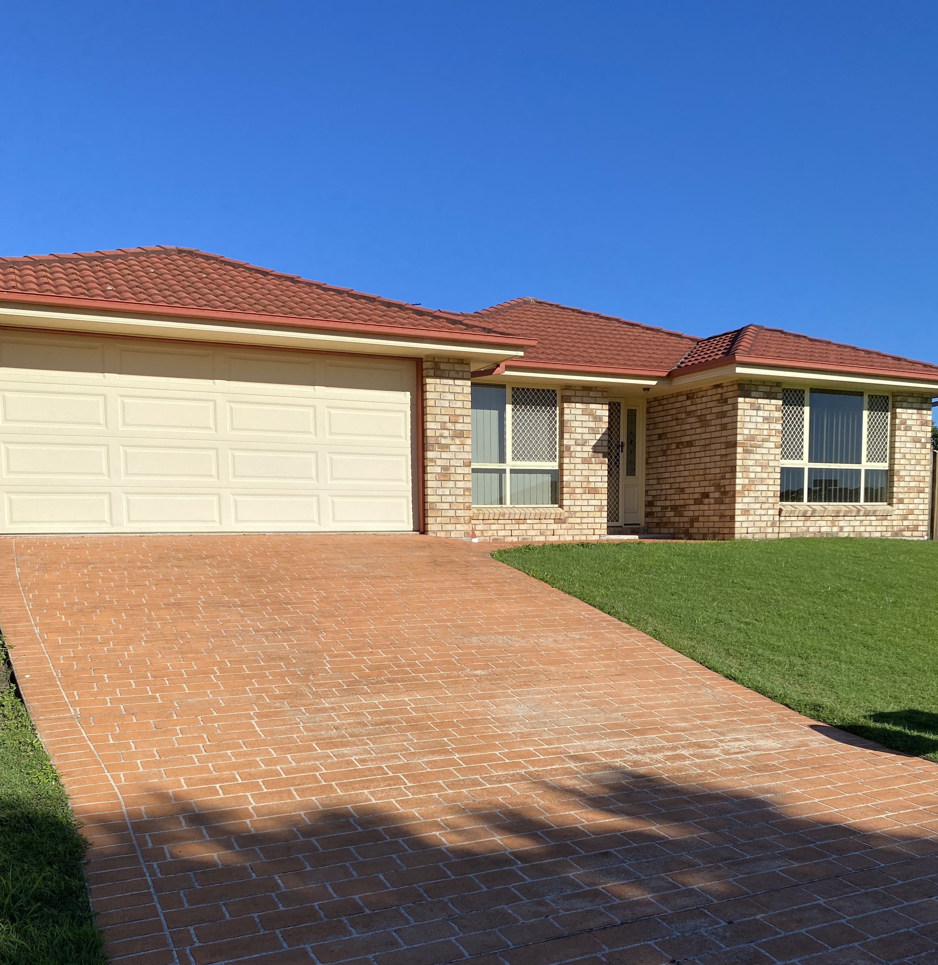 8 Crestlea, Victoria Point, QLD 4165