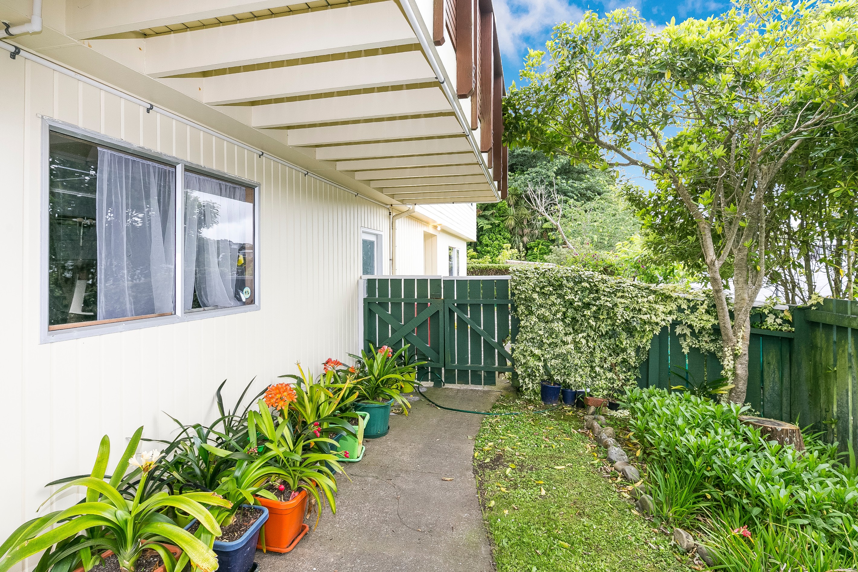 32 Batchelor Street, Newlands, Wellington City