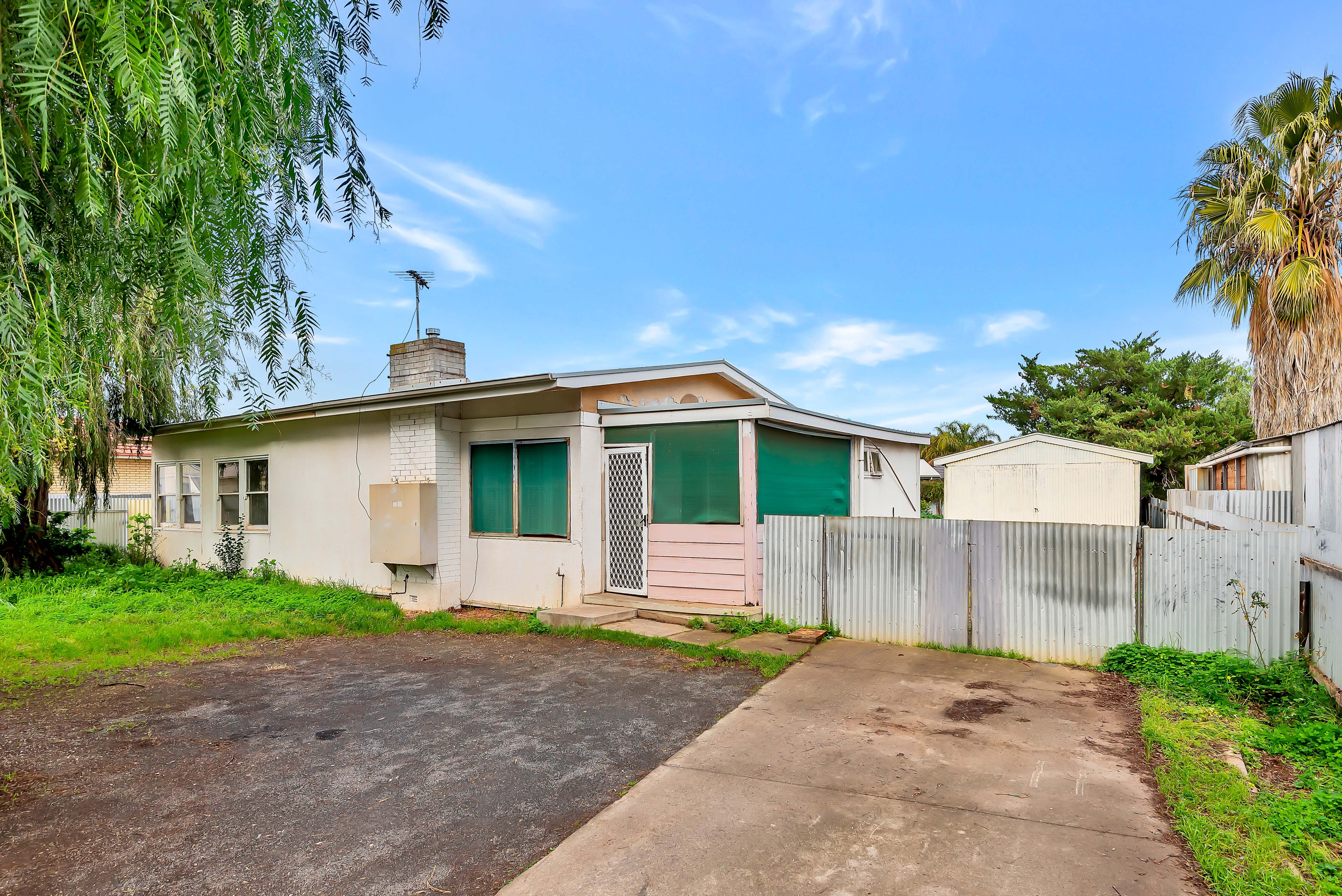 31 Whitford Road, Elizabeth South SA 5112