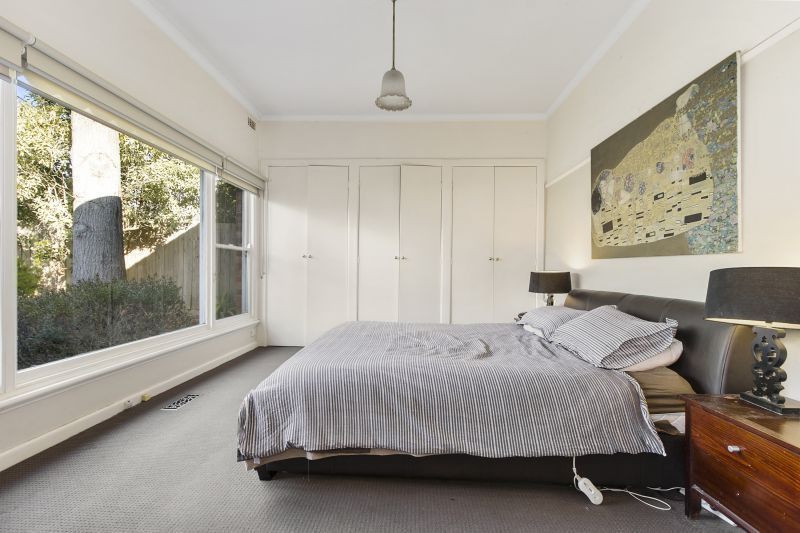 69 Rostrevor Parade, Mont Albert North, VIC 3129