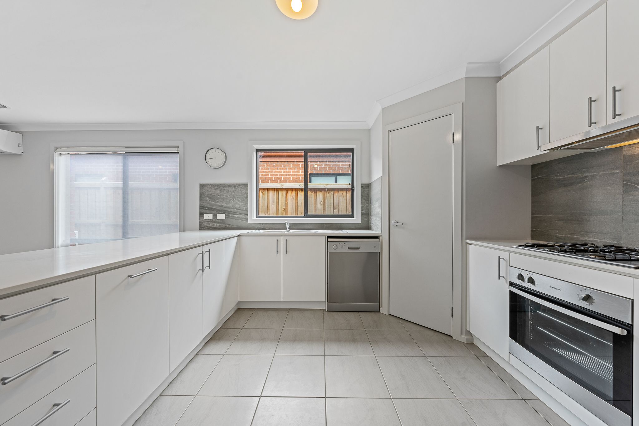 12 Leghorn Way, Clyde North, VIC 3978