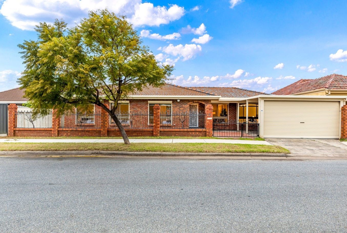 5 Hoskin Avenue, Kidman Park SA 5025