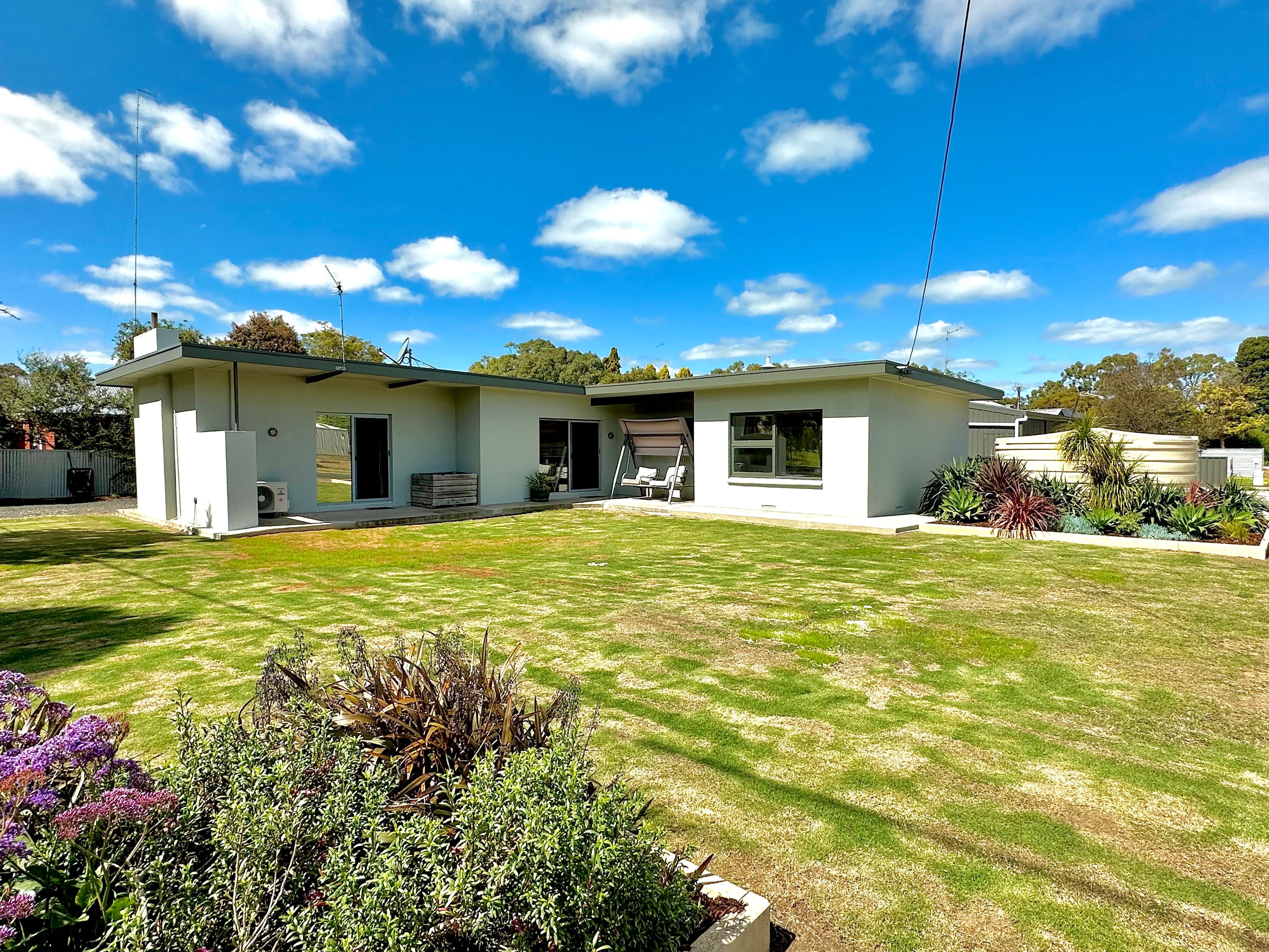 64 Venn Avenue, Bordertown SA 5268