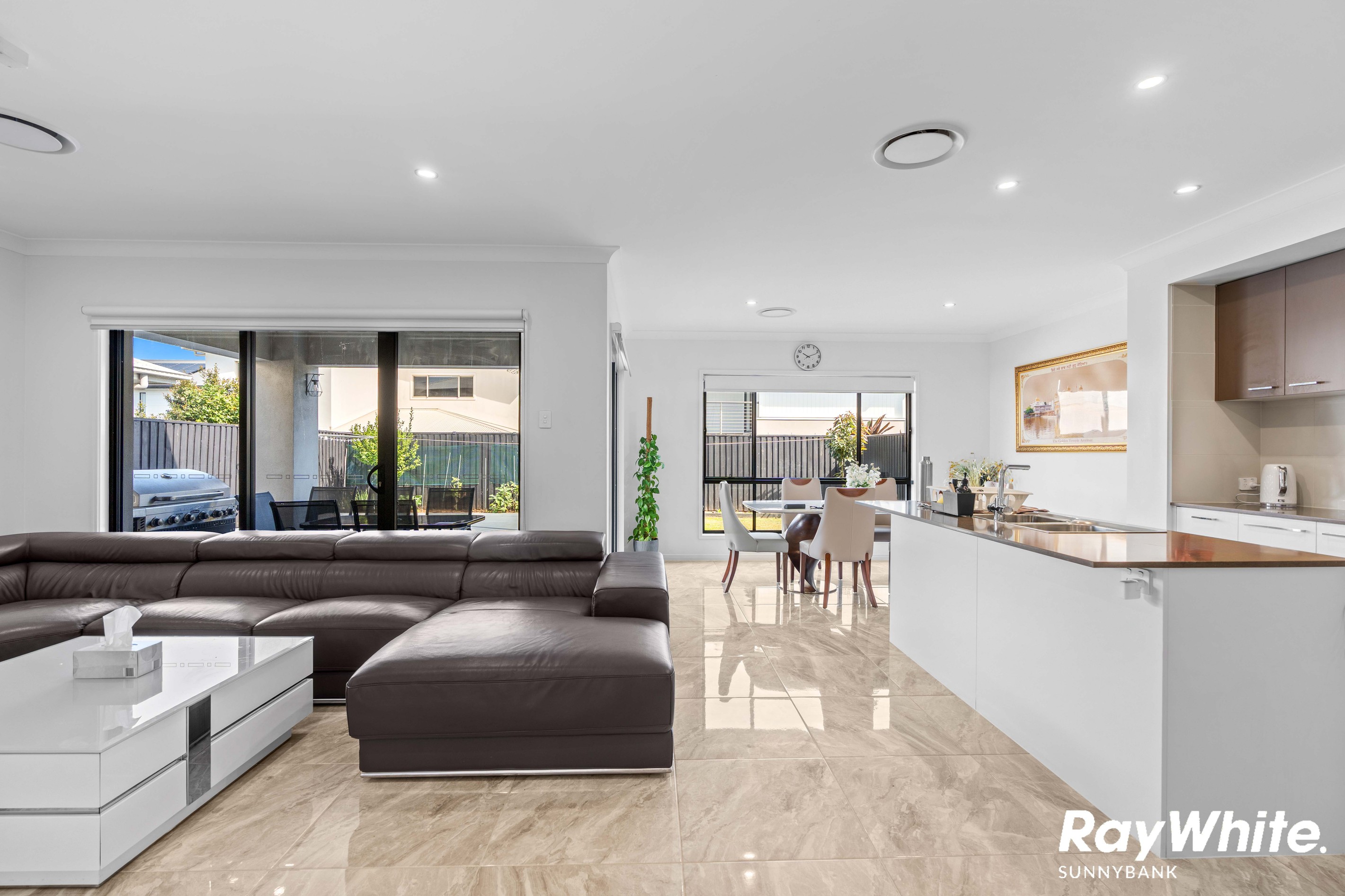 3 Strawberry Lane, Rochedale, QLD 4123