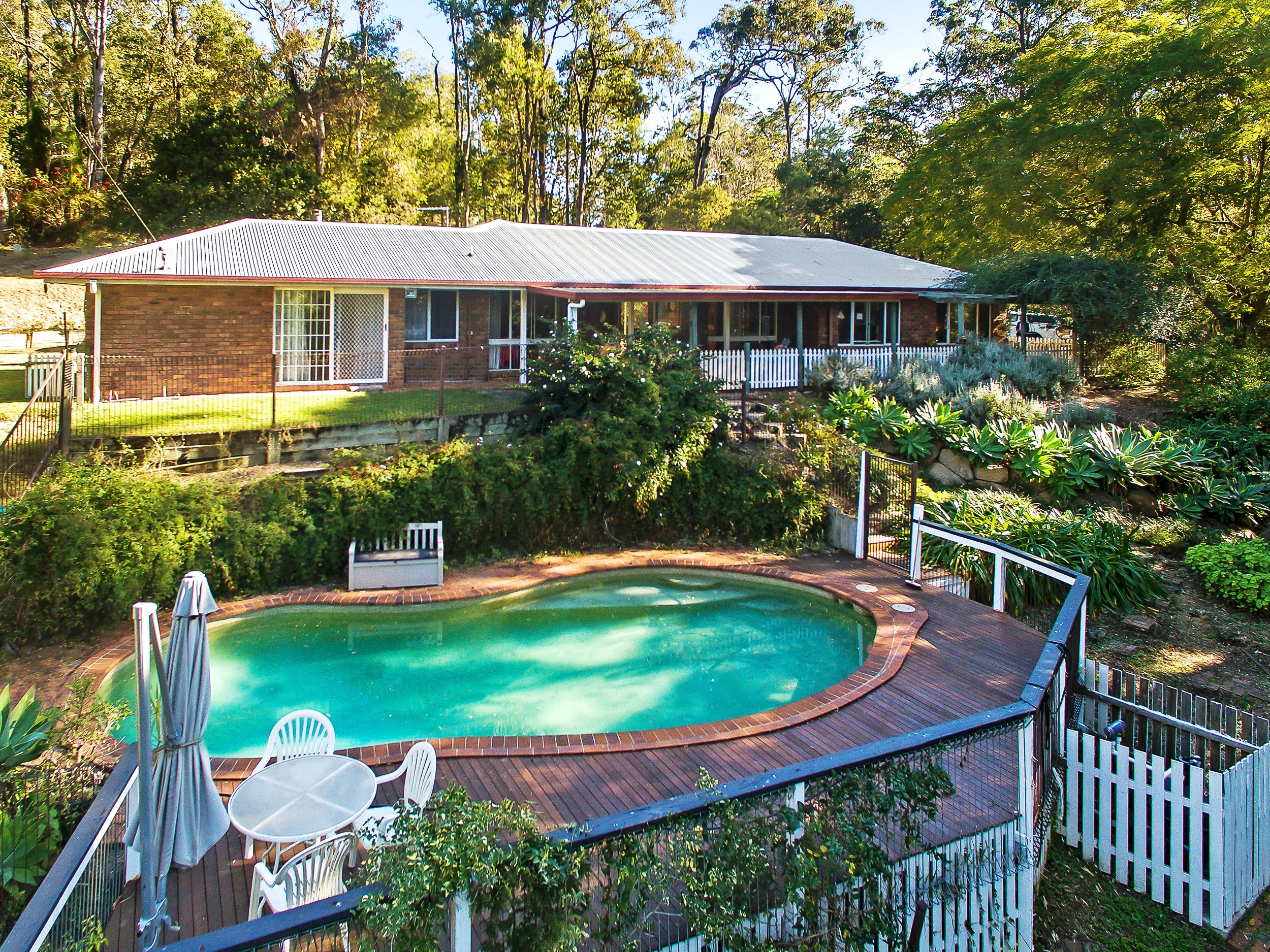 Camp Mountain, QLD 4520