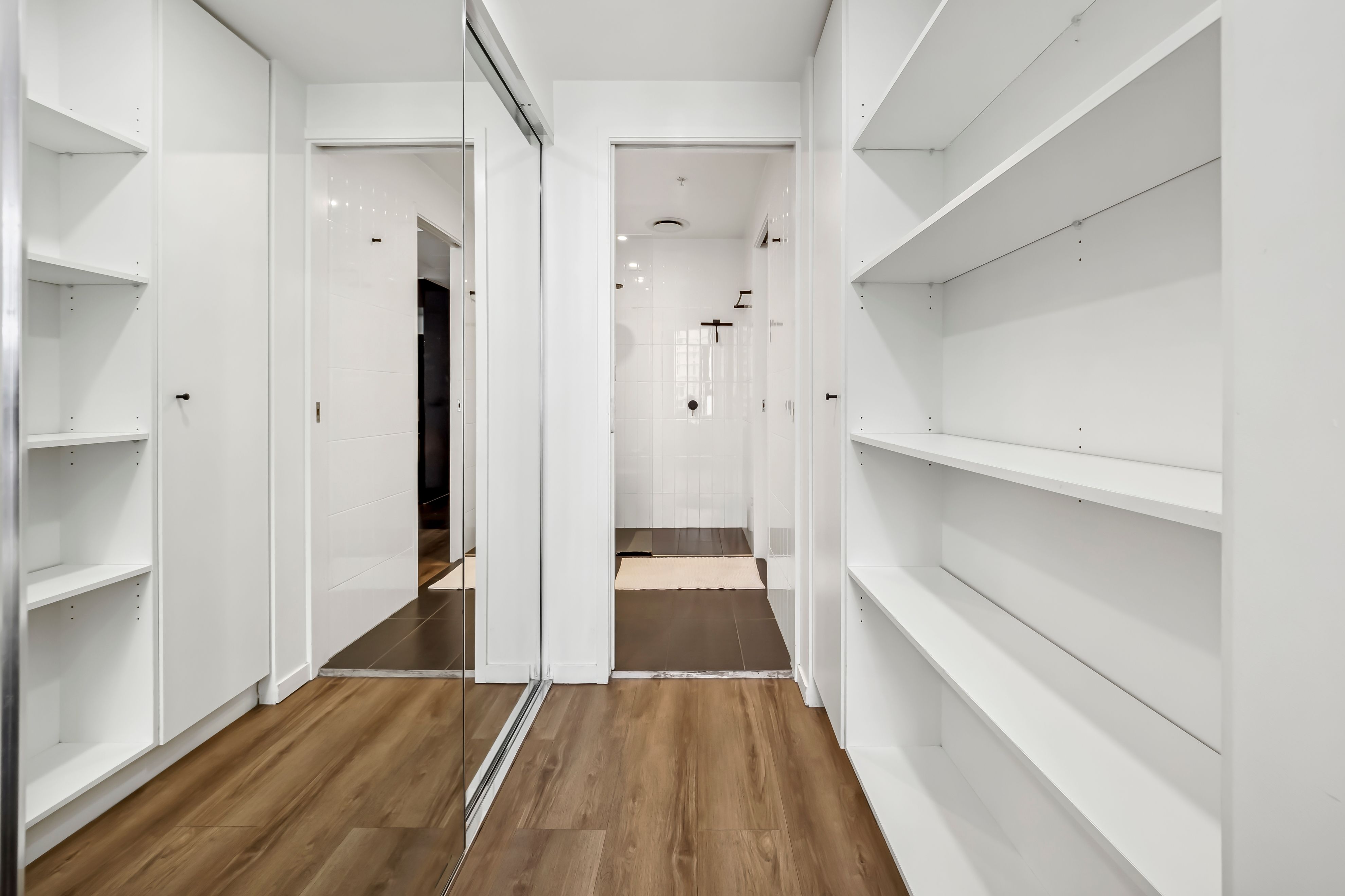 802/49 Cordelia Street — photo 14 of 21