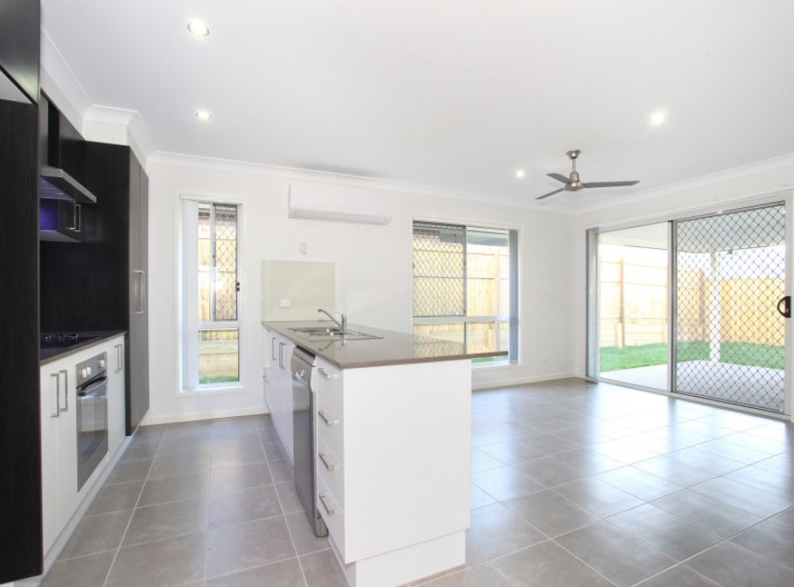 8 Mariana Court, Mango Hill, QLD 4509