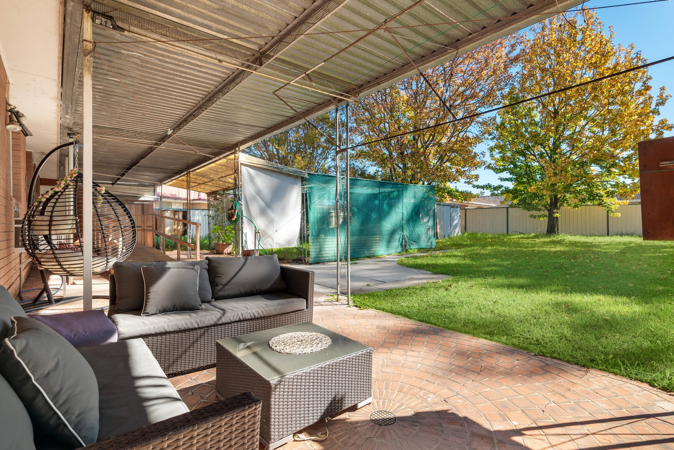 5 Burns Avenue, Macquarie Fields, NSW 2564
