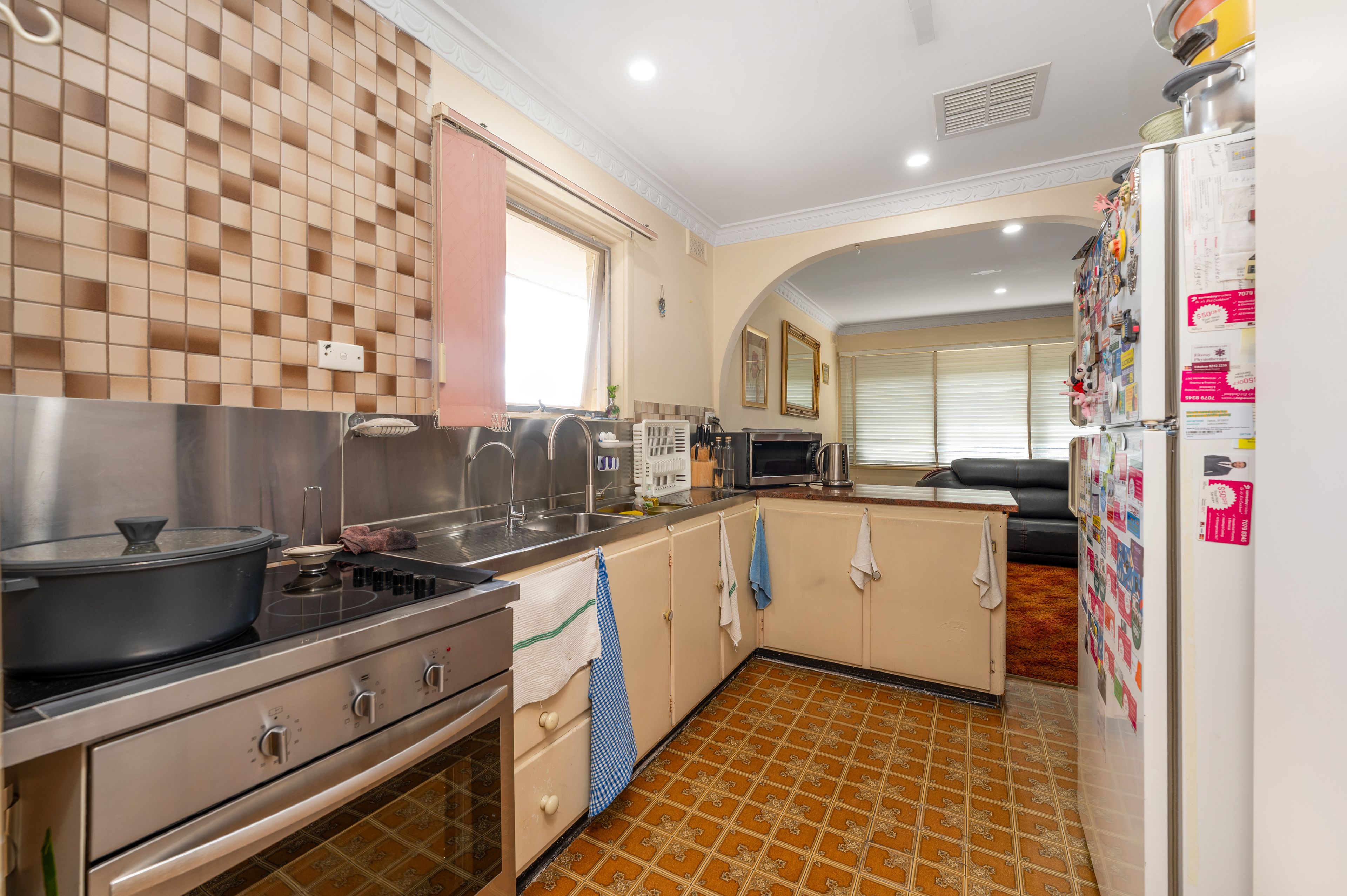 19 Lauder Street — photo 9 of 13