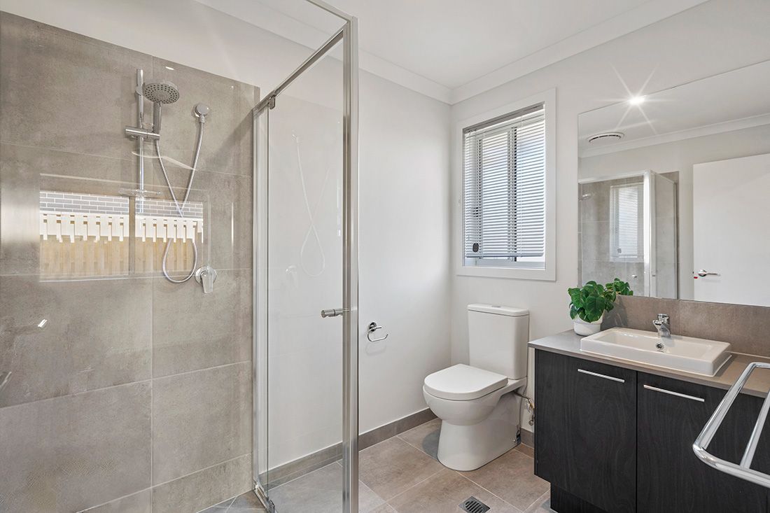 57 Covella Boulevard — photo 5 of 10