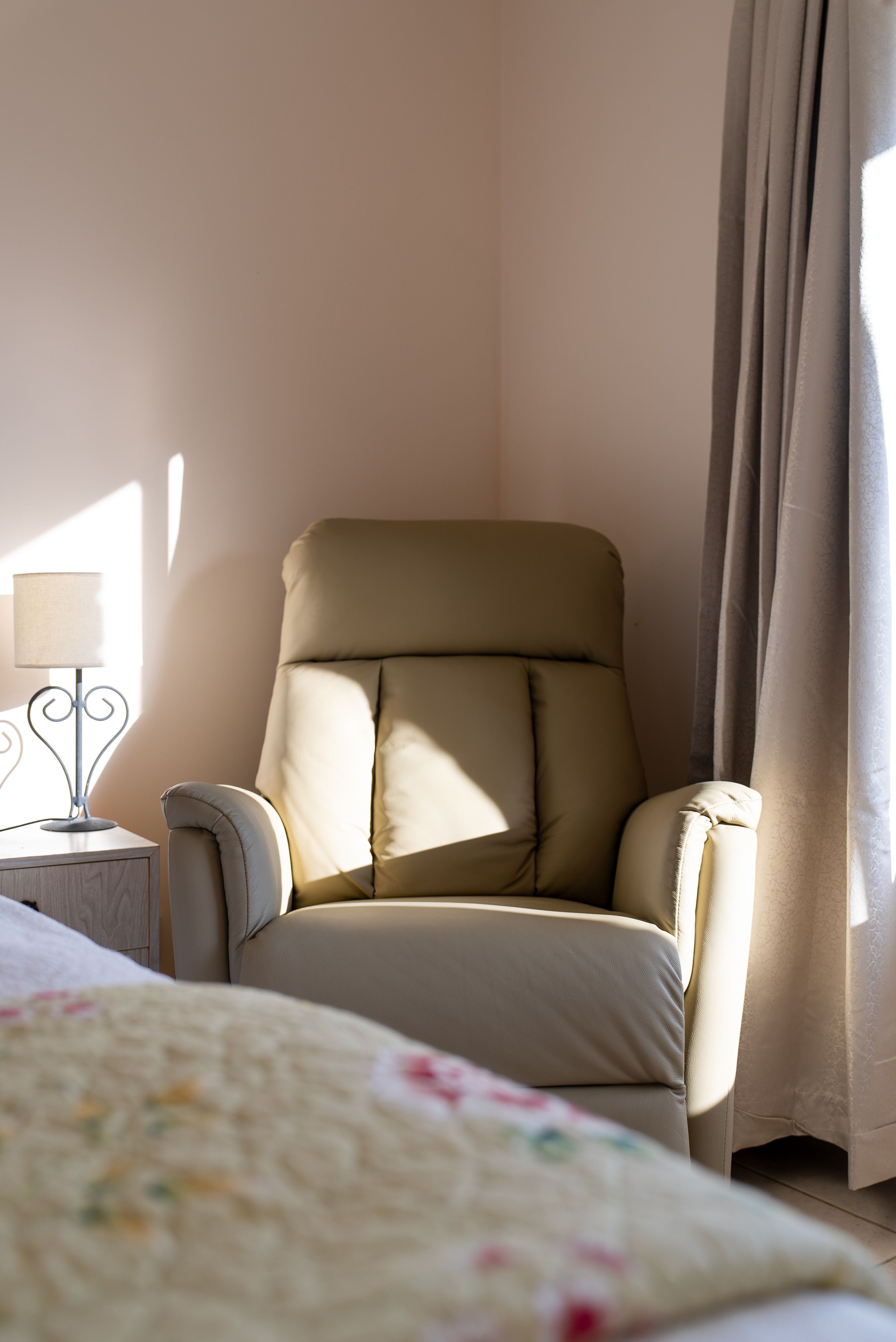 27 Booth Crescent, Orange, NSW 2800