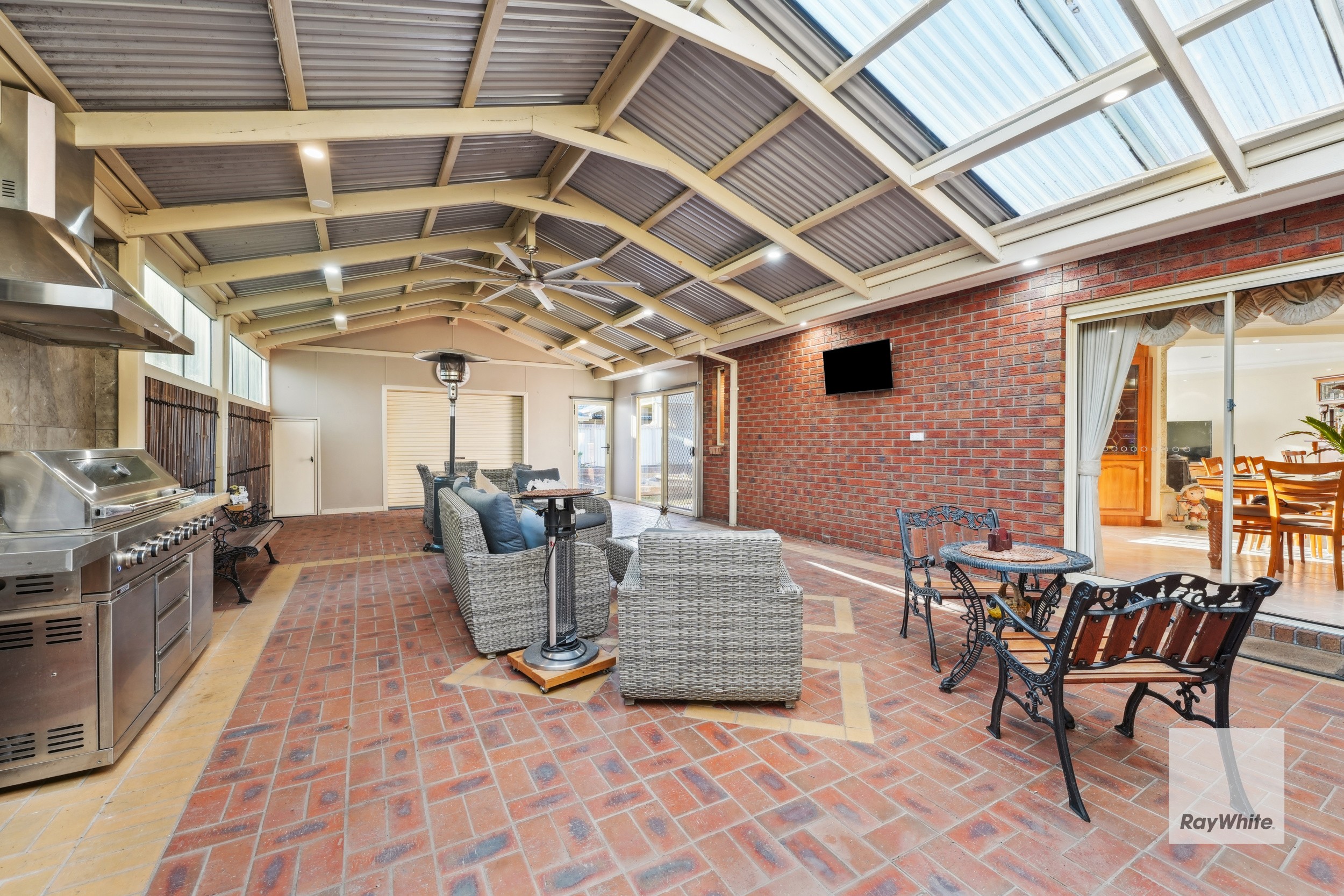 47 Blackman Crescent, Taylors Lakes, VIC 3038