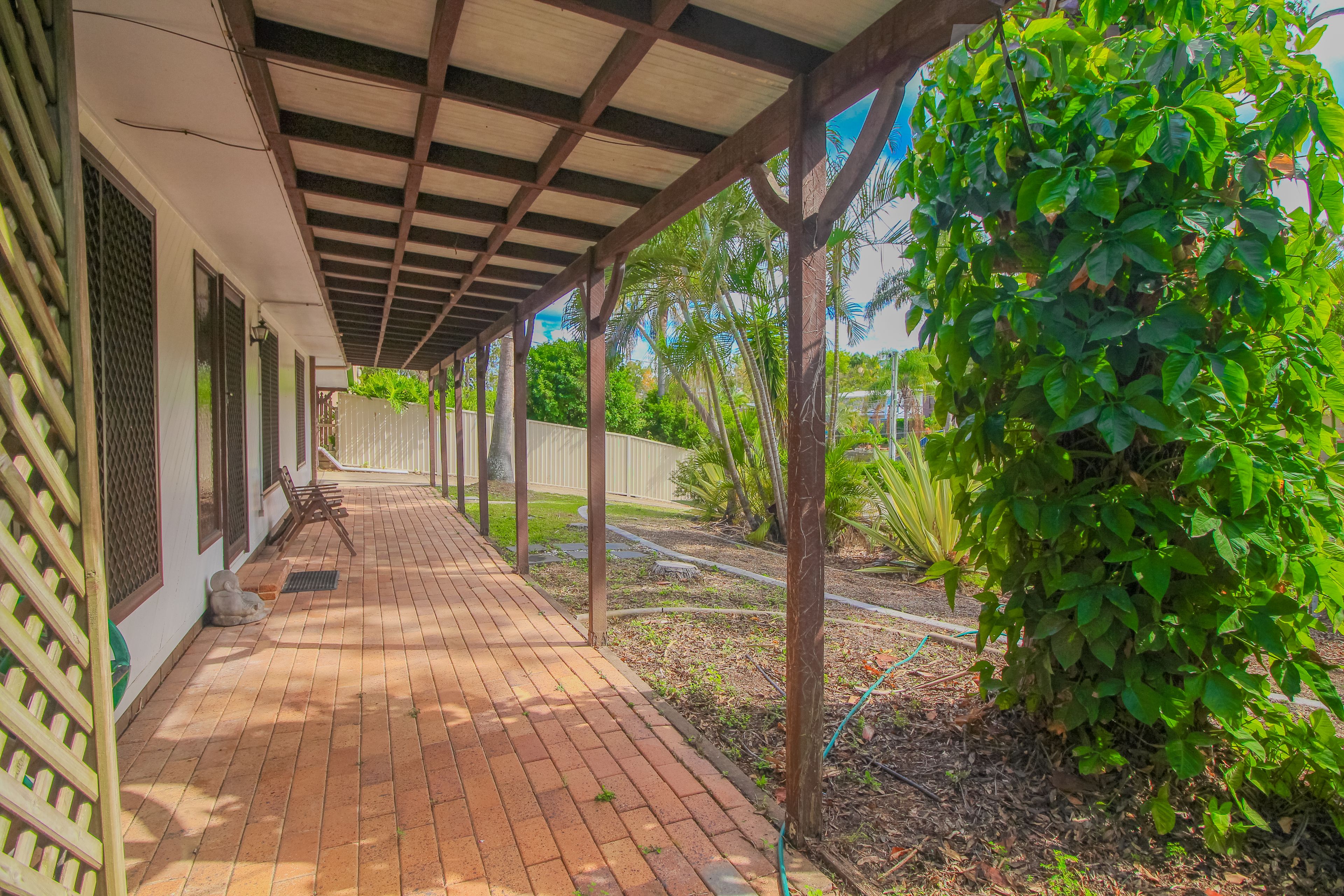 19 Ogilvie Street, Bundamba, QLD 4304