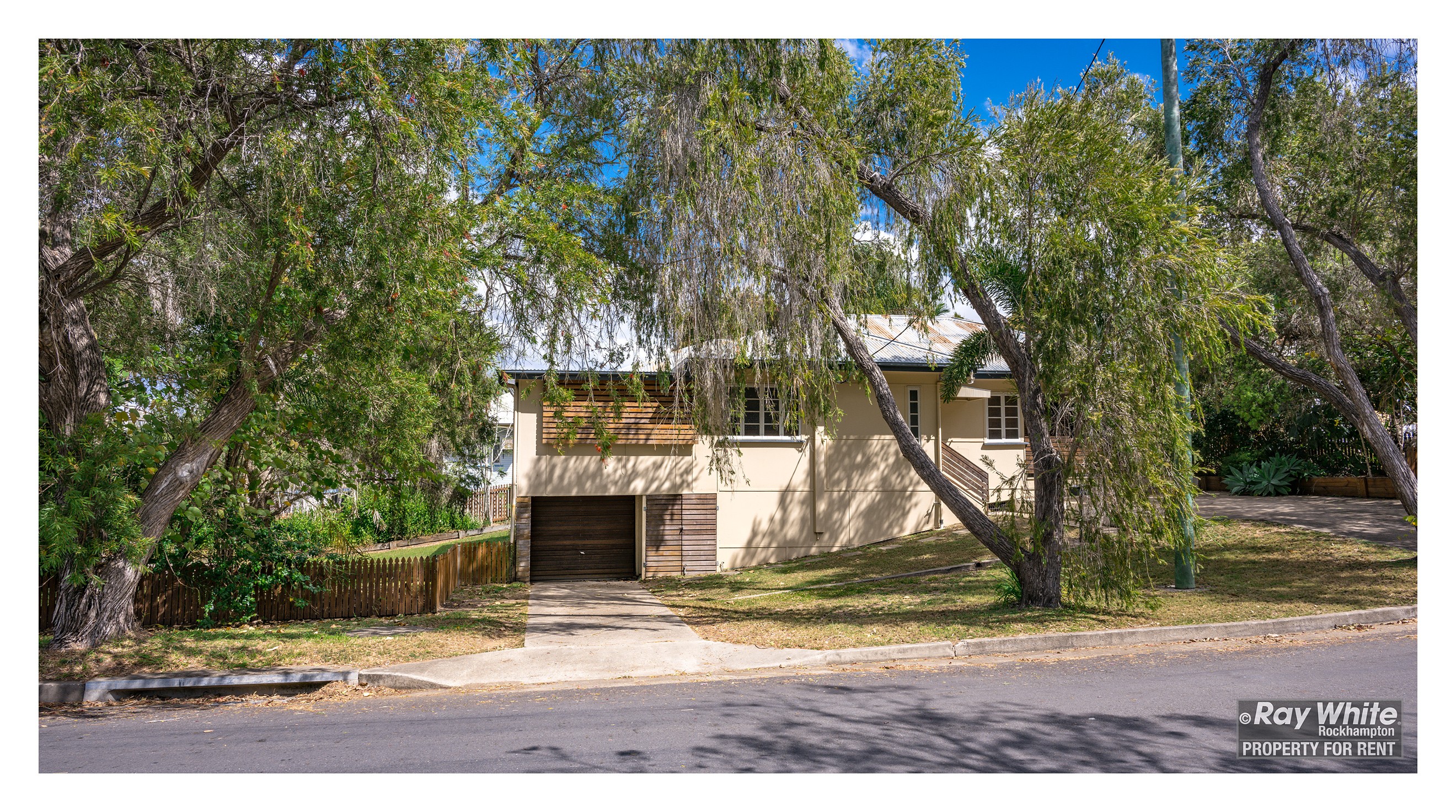270 Upper Dawson Road, The Range, QLD 4700
