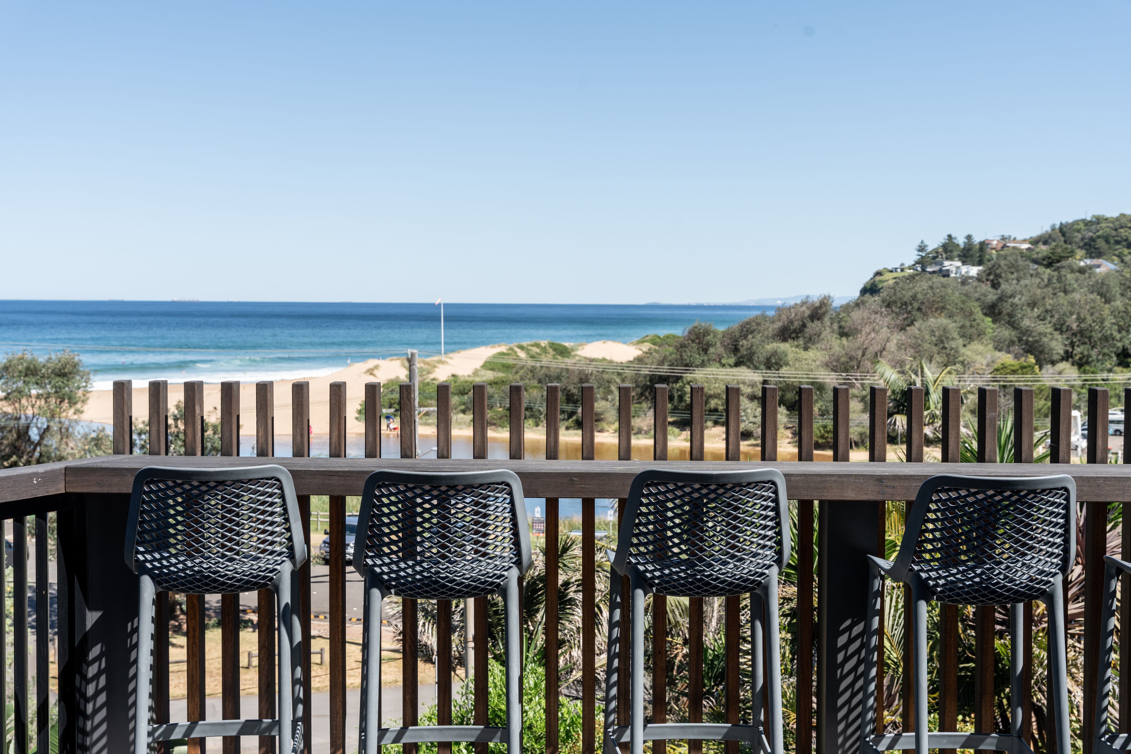 18 Seaview Crescent — photo 9 of 20