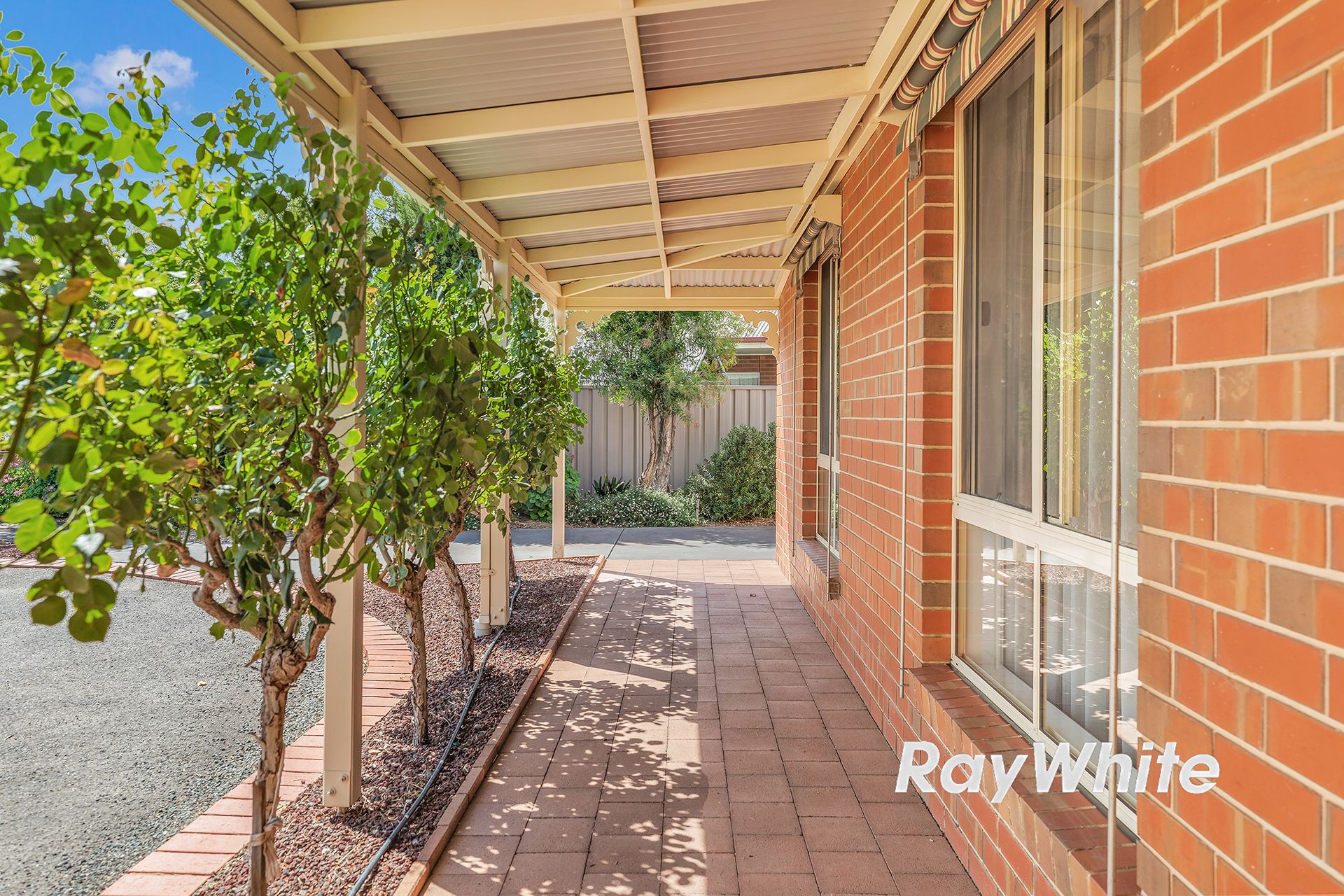 19 William Street — photo 3 of 30