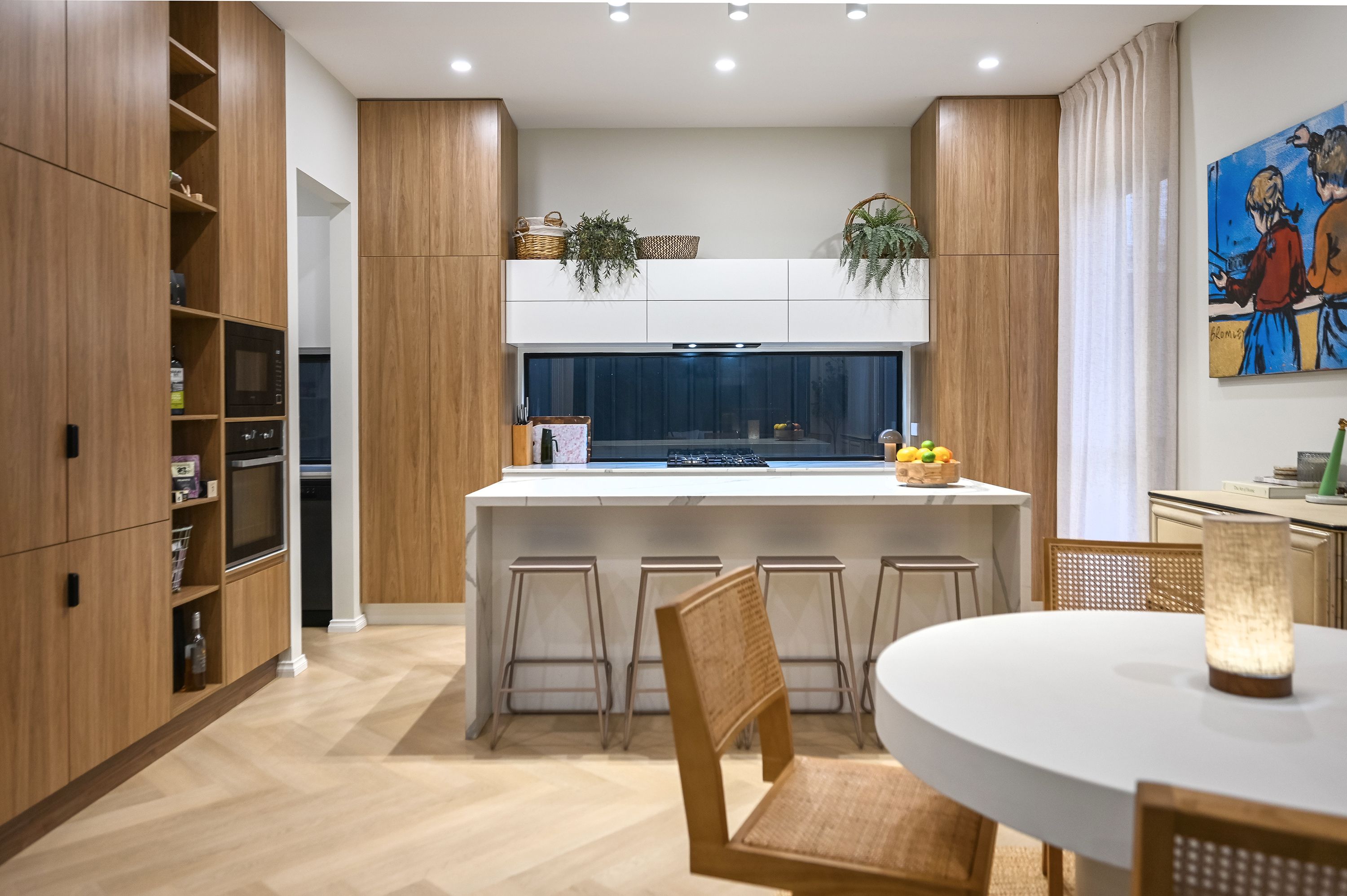 3 Burnett Crescent — photo 6 of 30