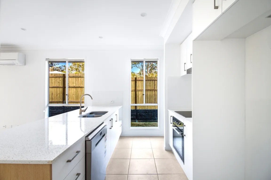 18 Petunia Street, Ripley, QLD 4306
