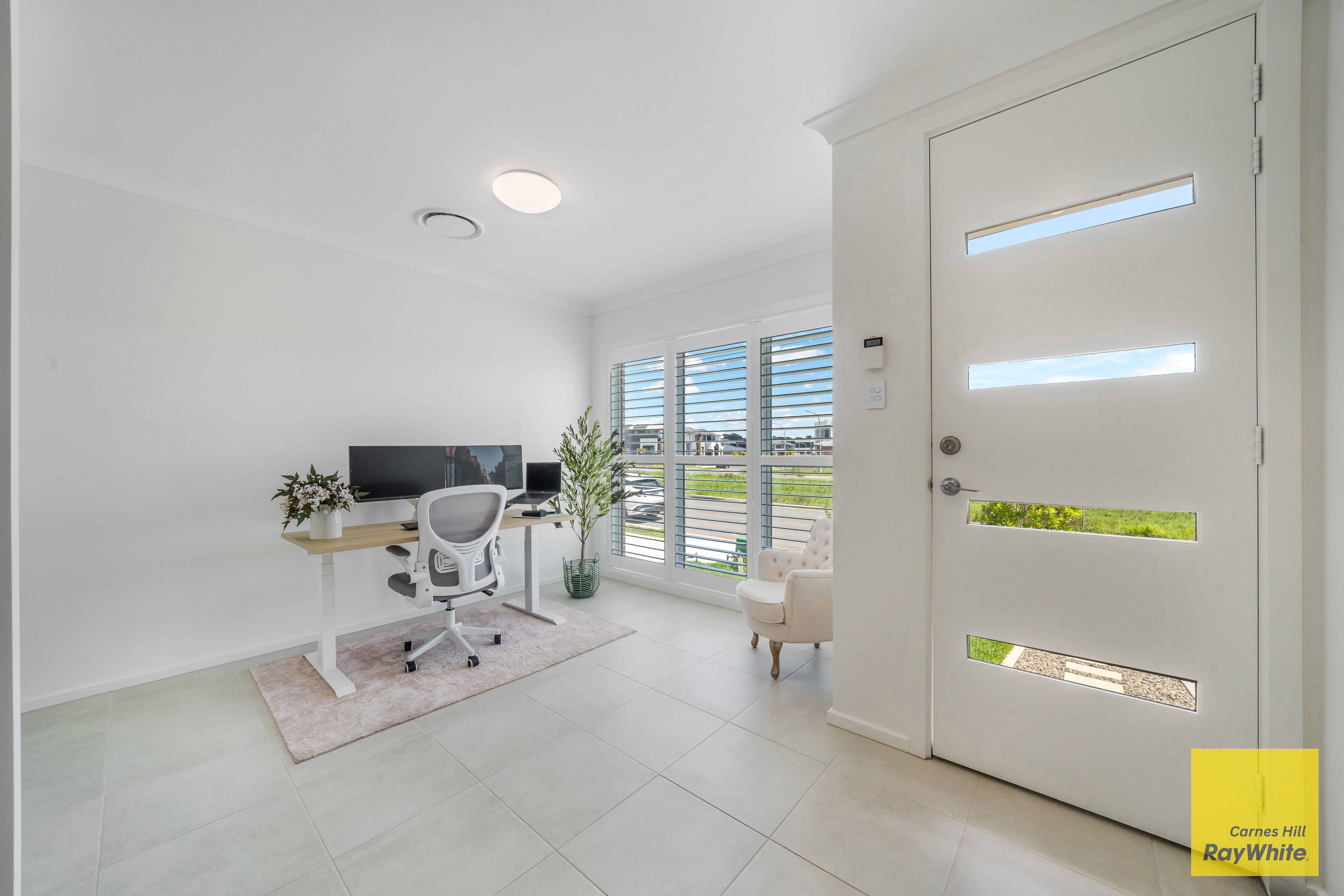 43 Aurora Street — photo 3 of 22