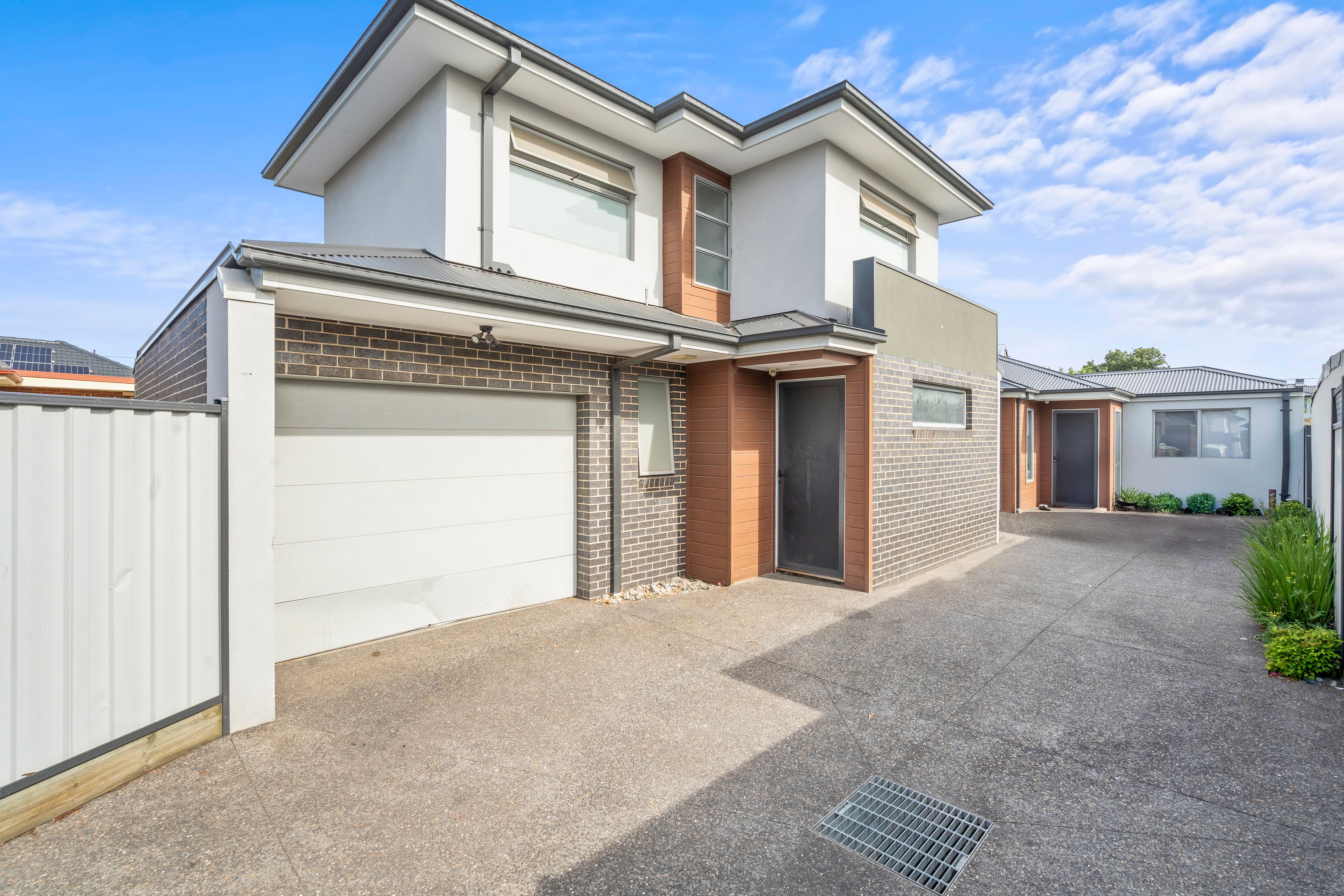 2/40 Melbourne Avenue — photo from Ray White Coburg