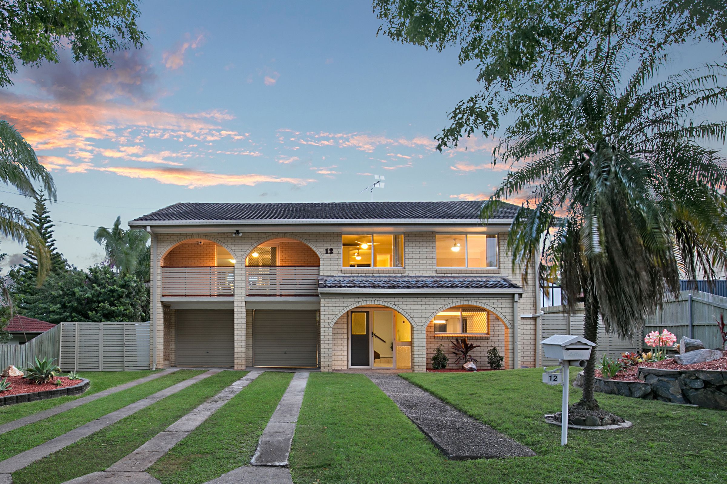 12 Grenville Street, Springwood, QLD 4127