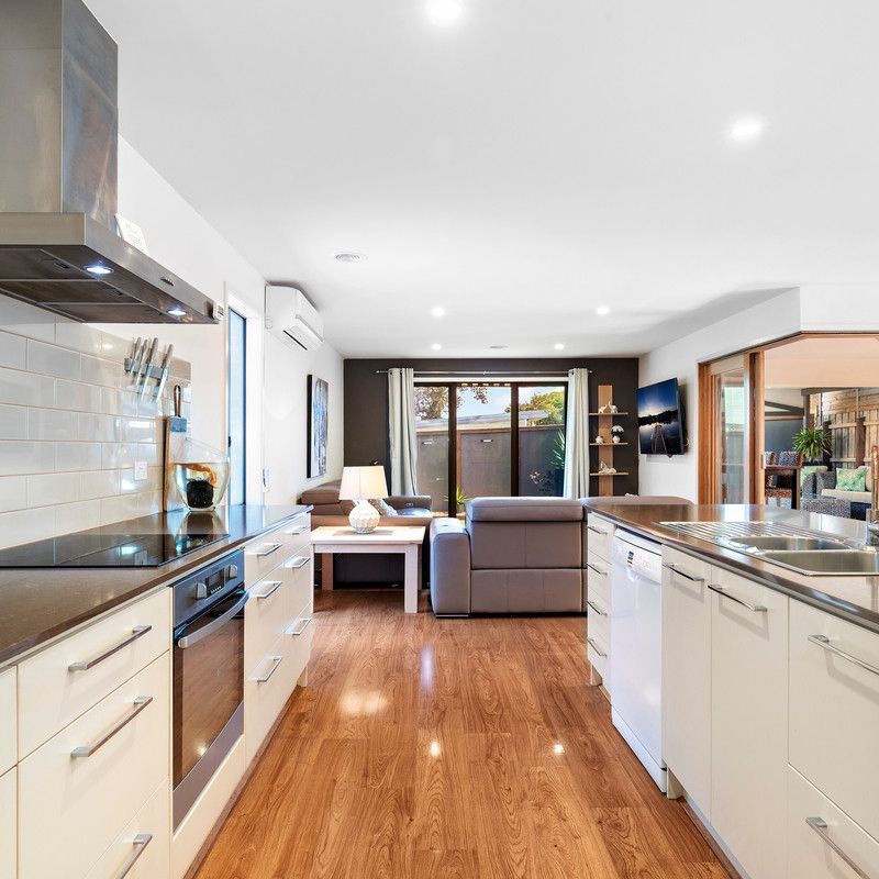 90 Third Avenue, Rosebud, VIC 3939