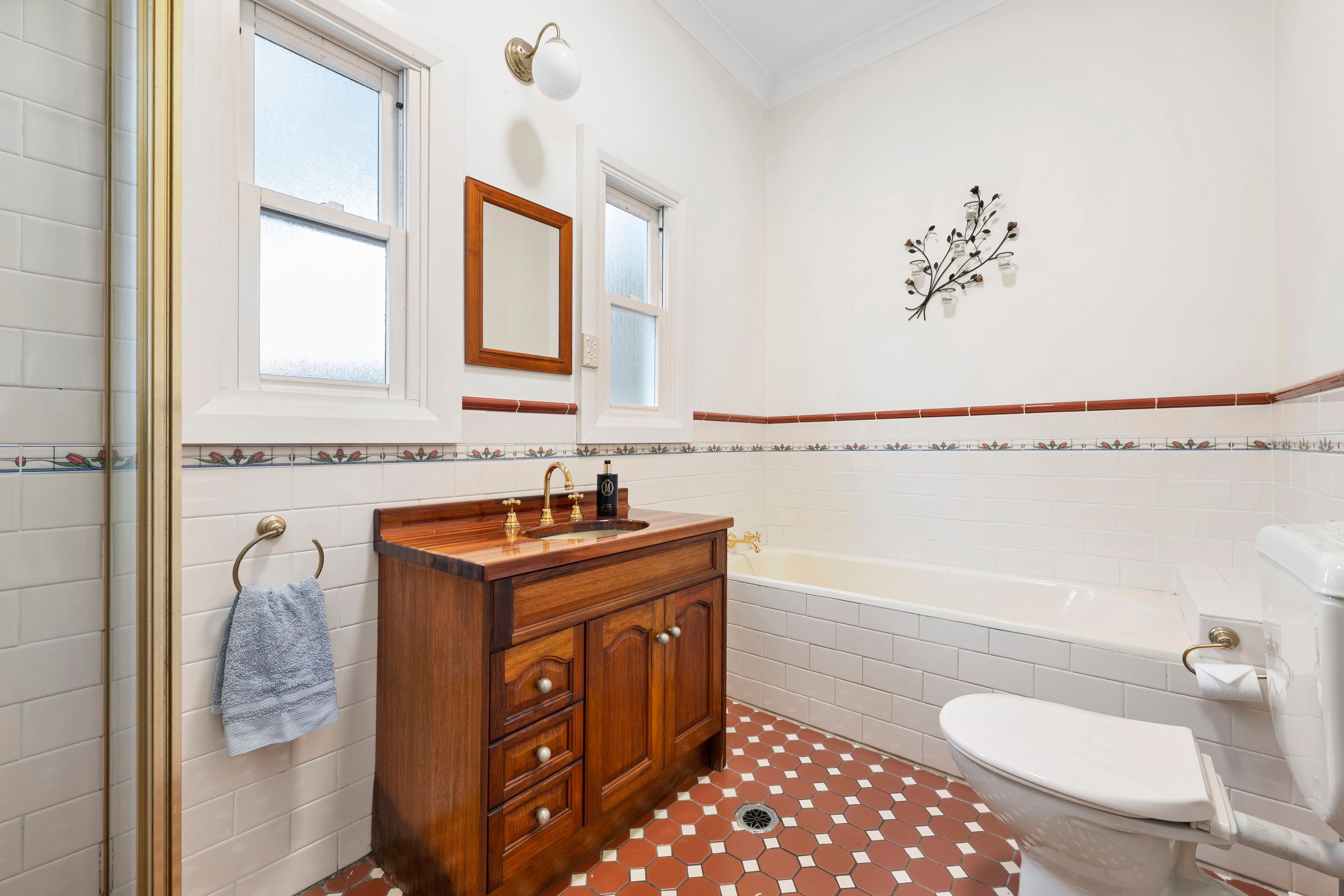 90 Midson Road — photo 11 of 15