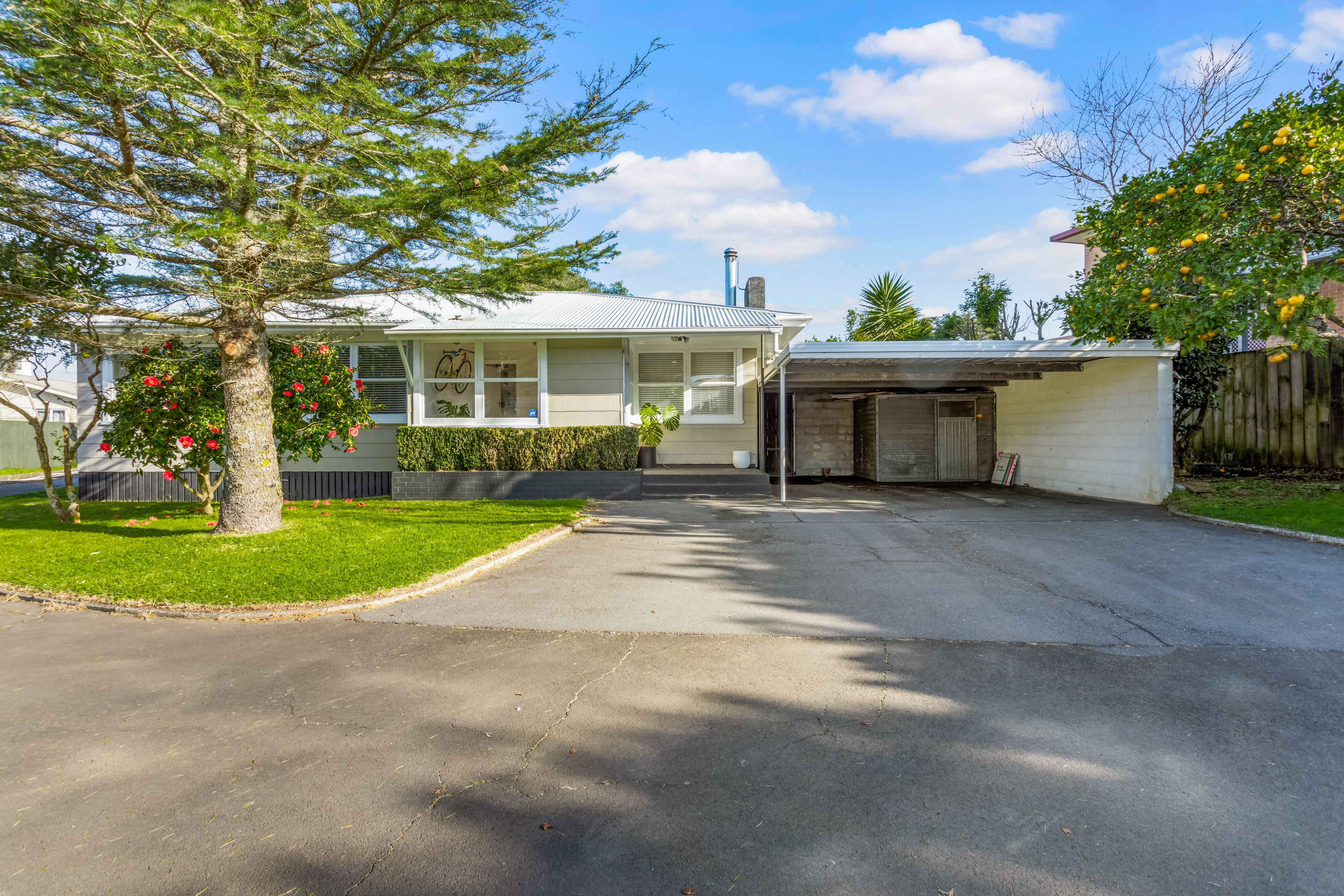 4/12 Kings Road, Panmure, Auckland City
