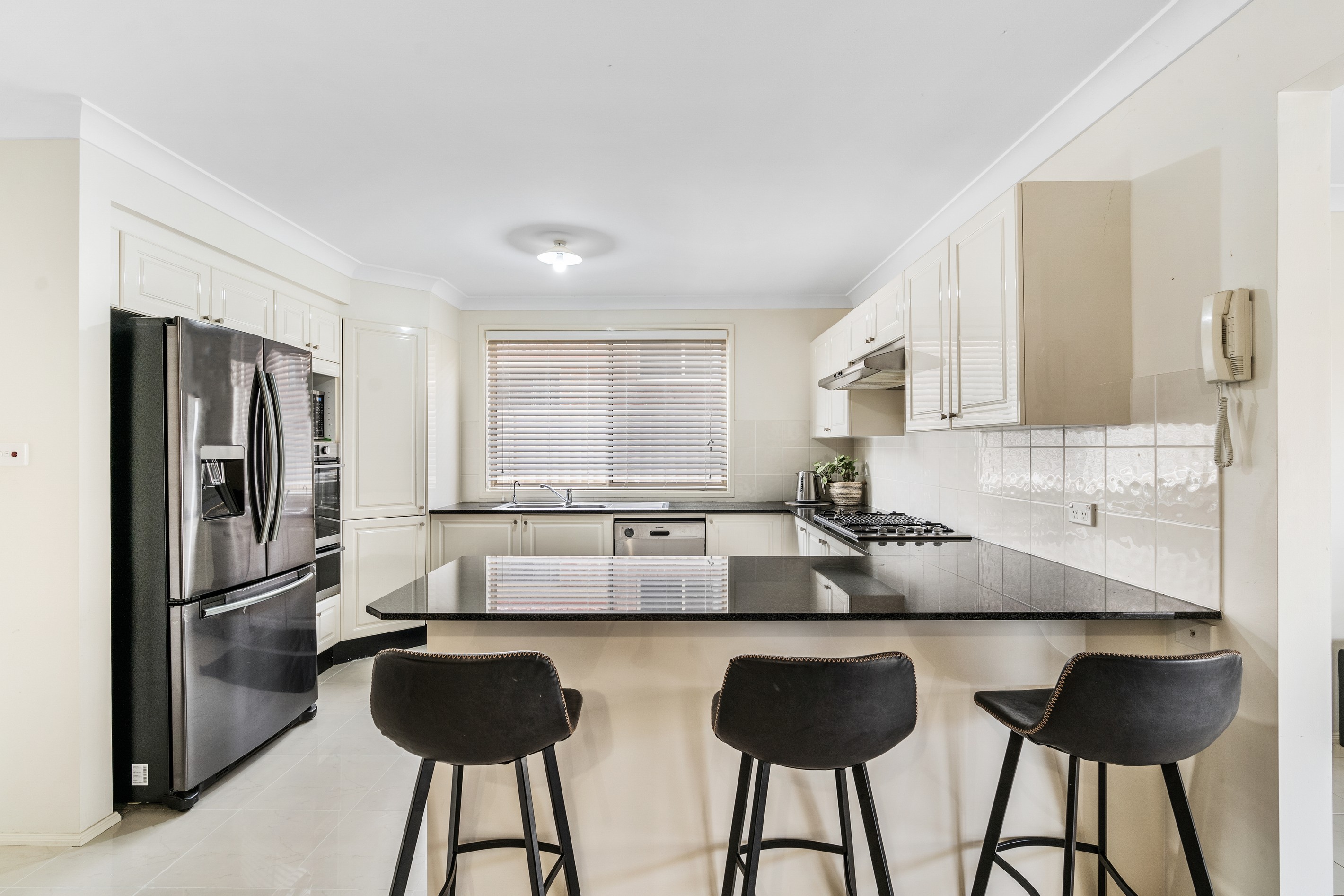 163 Kellerman Drive, St Helens Park, NSW 2560
