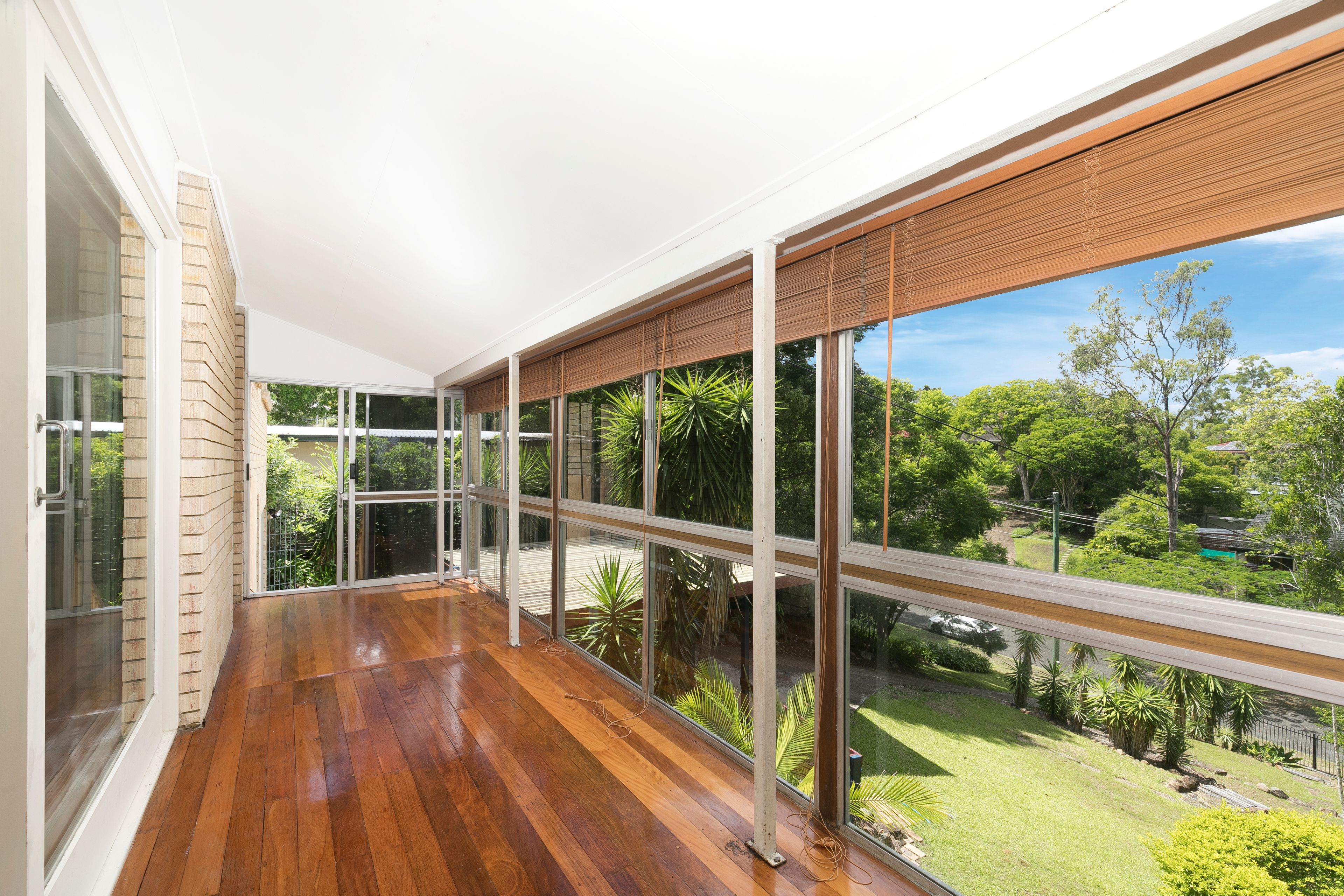 1/6 Eaglie Street, Chapel Hill, QLD 4069