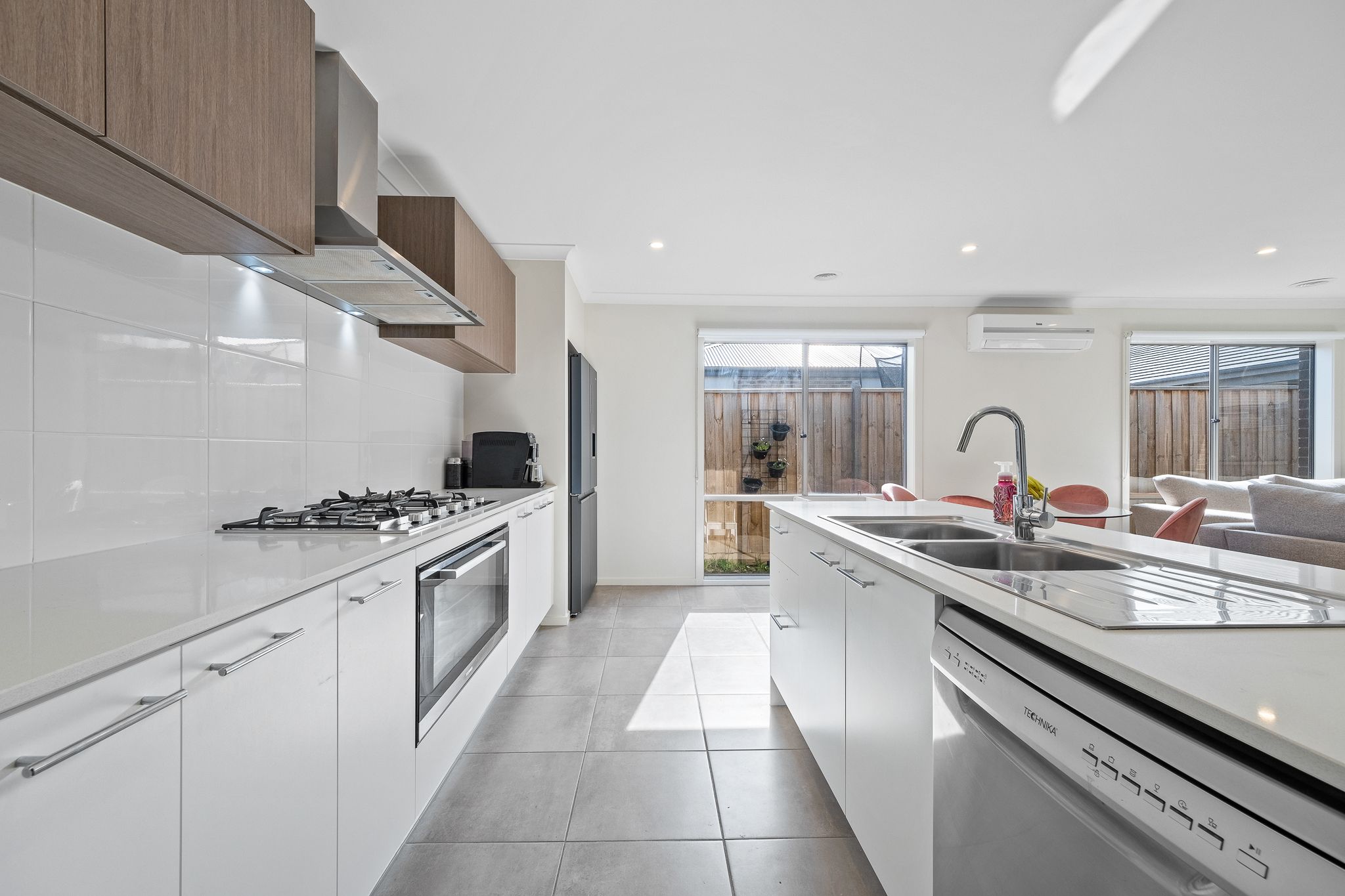 84 Athletic Circuit, Clyde, VIC 3978