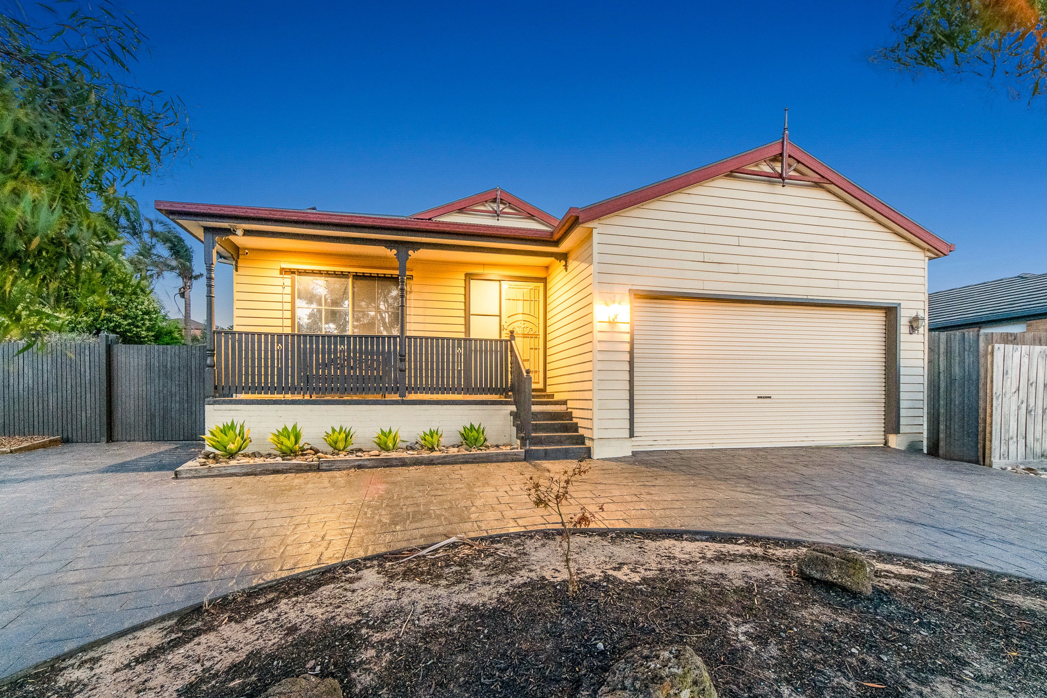 22 Romsey Place, Langwarrin, VIC 3910