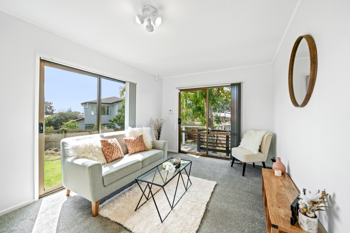 20A McKinstry Avenue, Mangere East, Manukau City