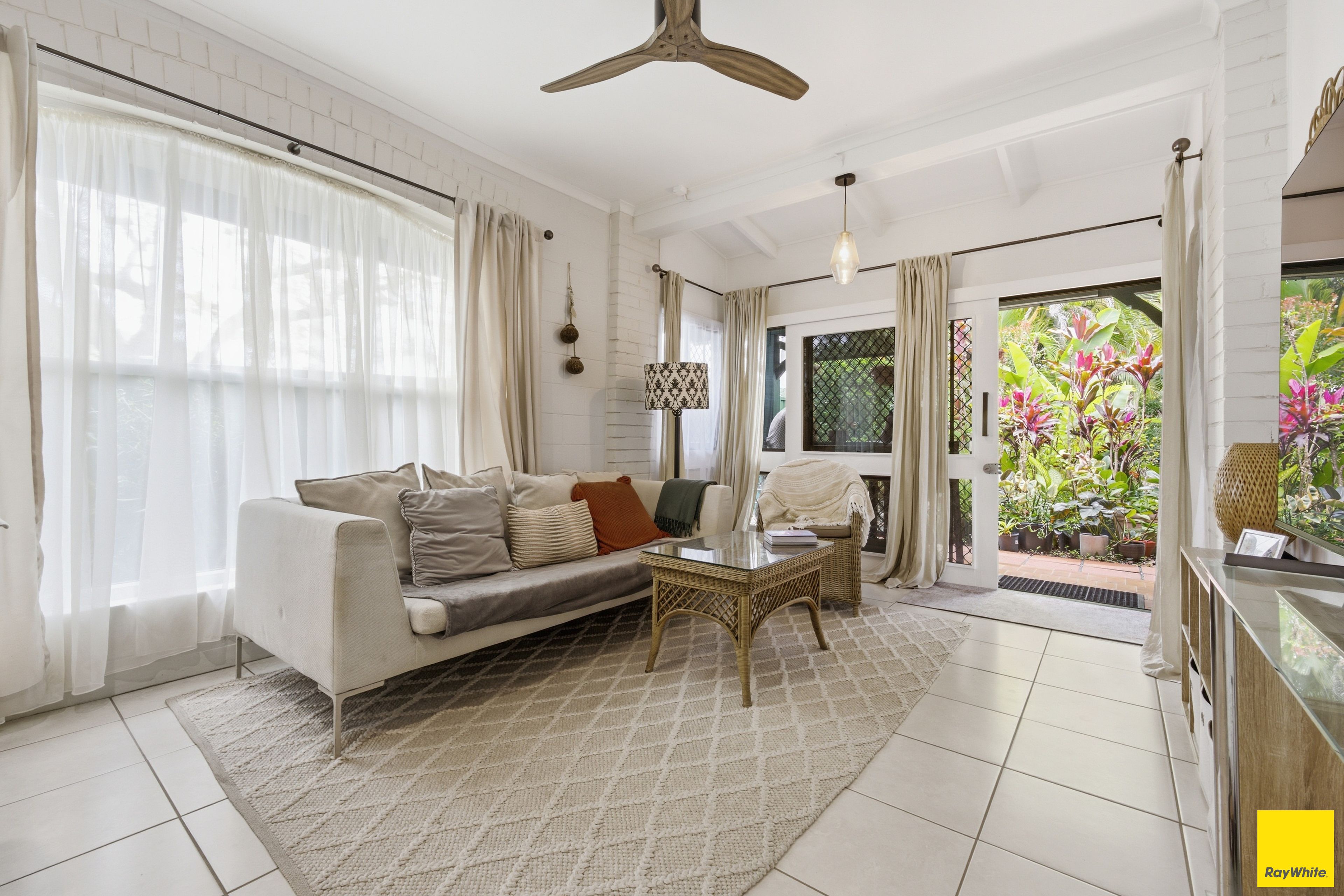 12/51-59 Heavey Crescent, Whitfield, QLD 4870