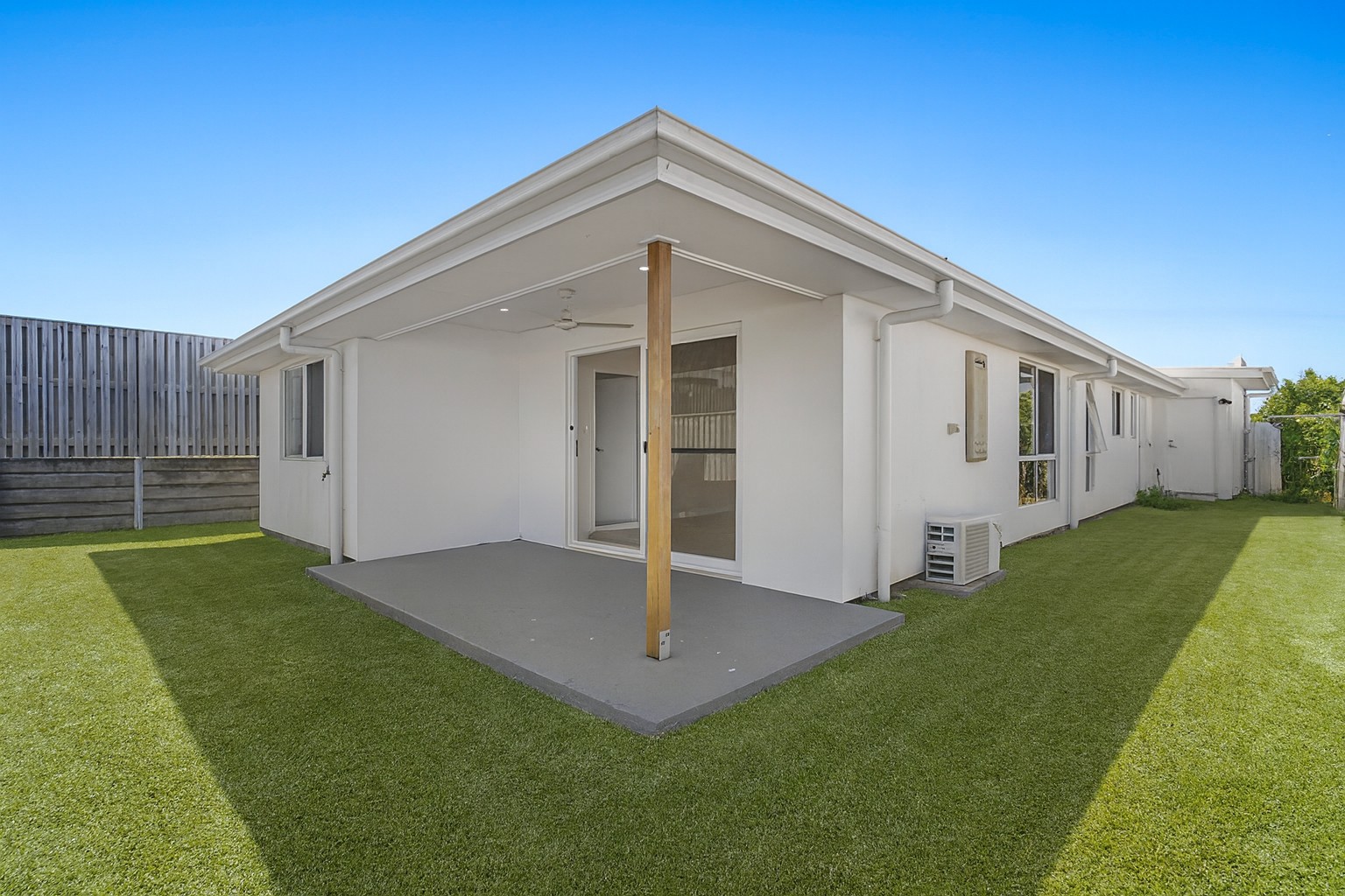 8 Price Court, Pimpama, QLD 4209