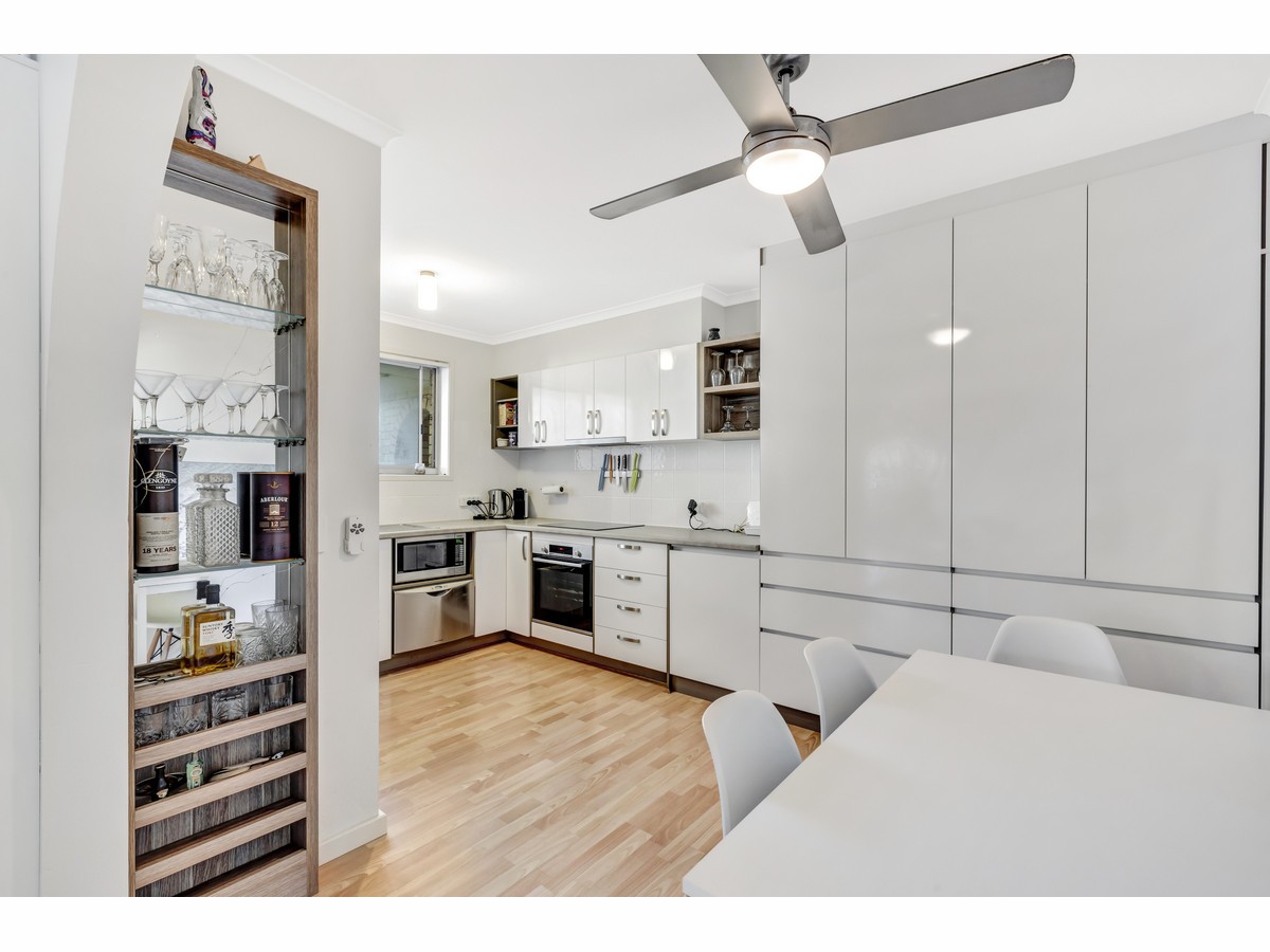 8/14 Vista Street, Surfers Paradise, QLD 4217
