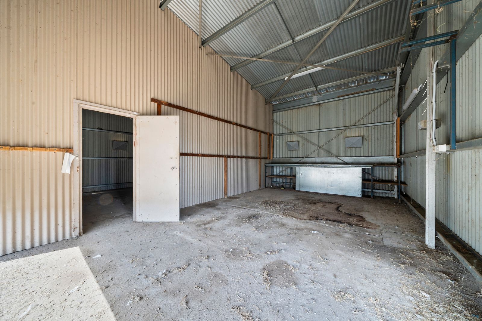 4 Industrial Crescent — photo 12 of 16