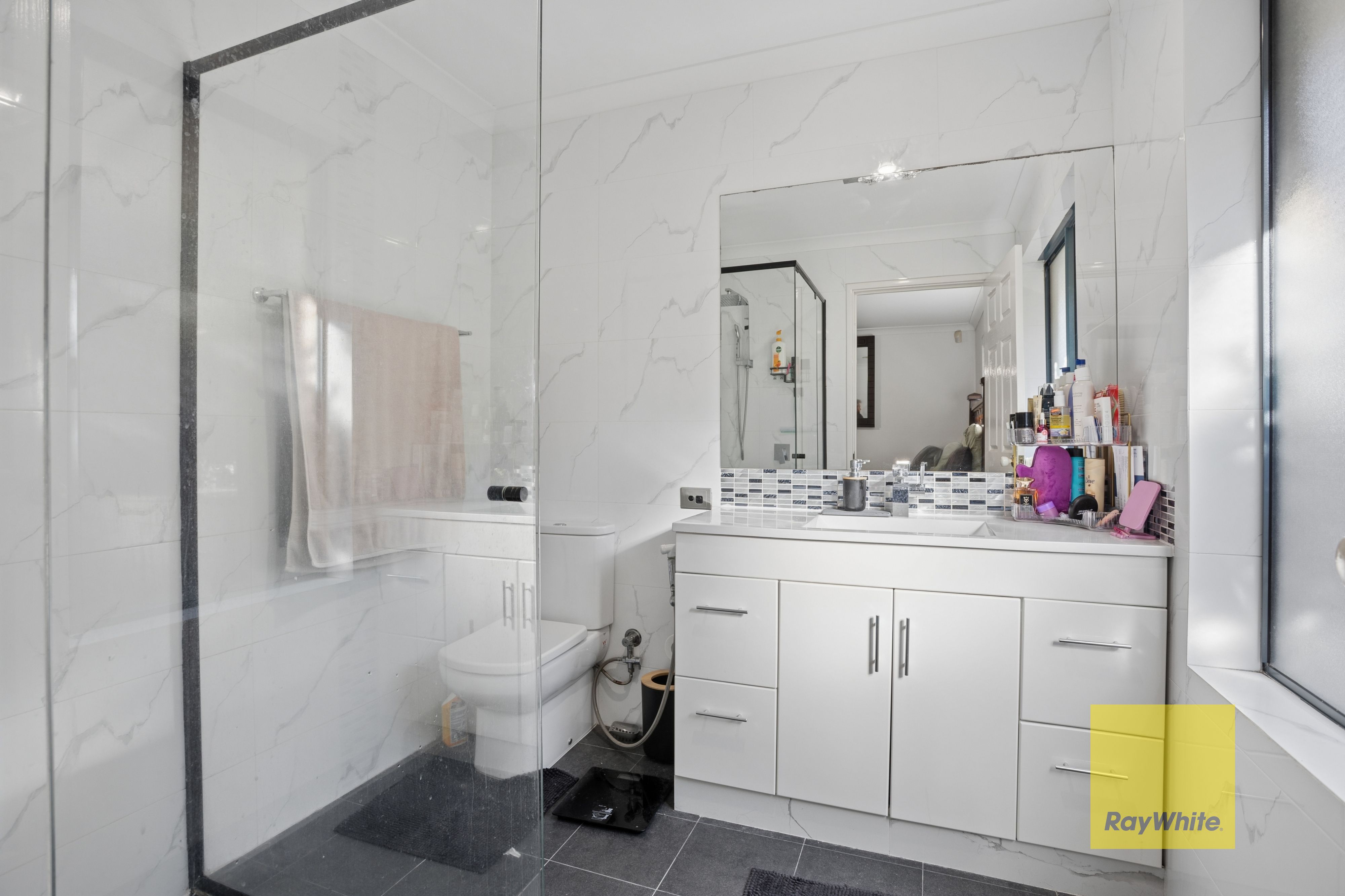 114 Ponte Vecchio Boulevard — photo 15 of 24