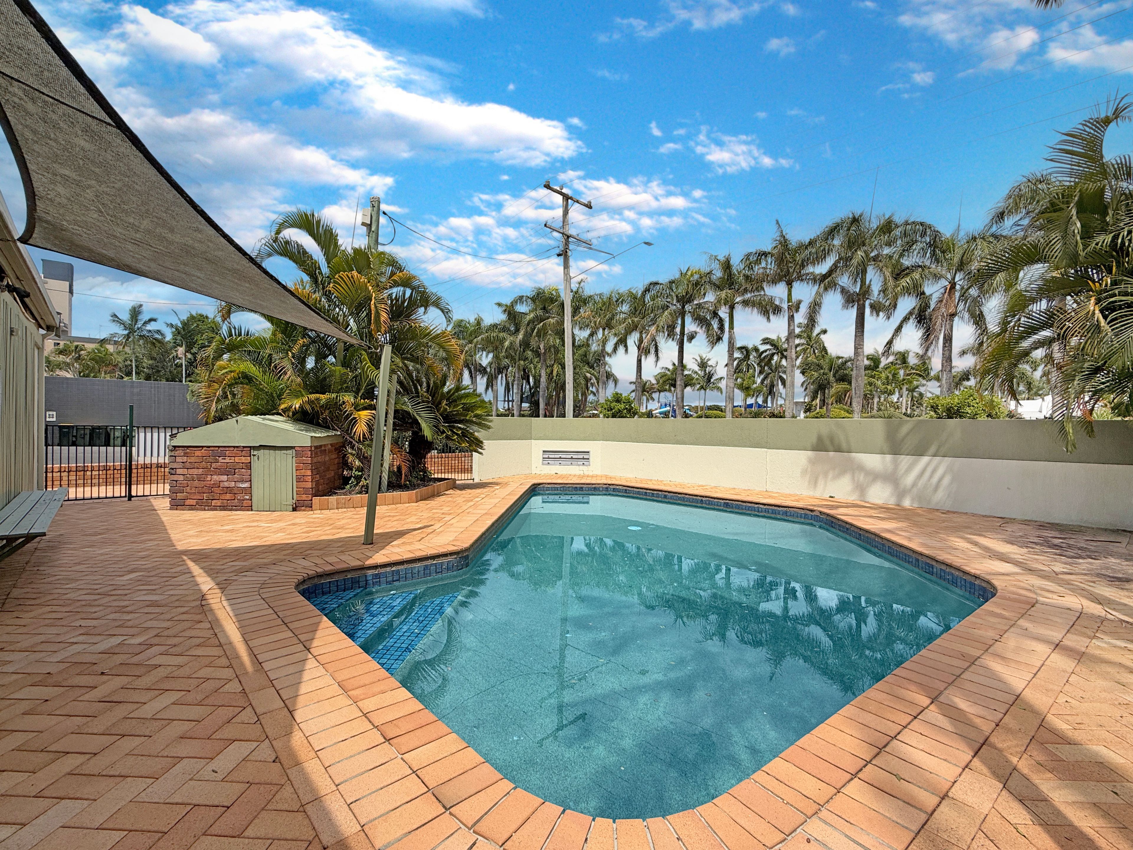 Unit 6/15 Landsborough Parade, Golden Beach, QLD 4551