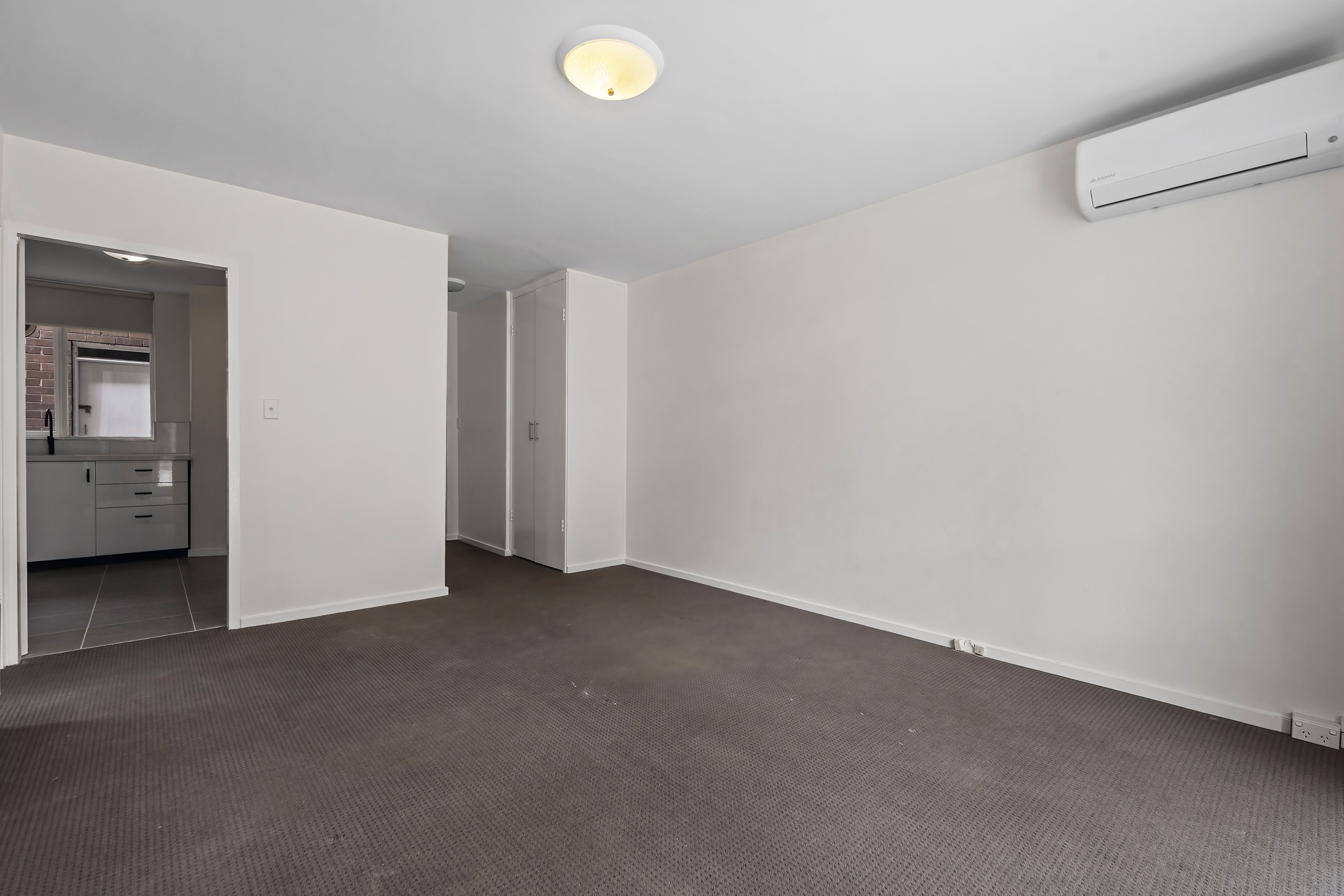 4/11 Christmas Street, Northcote, VIC 3070
