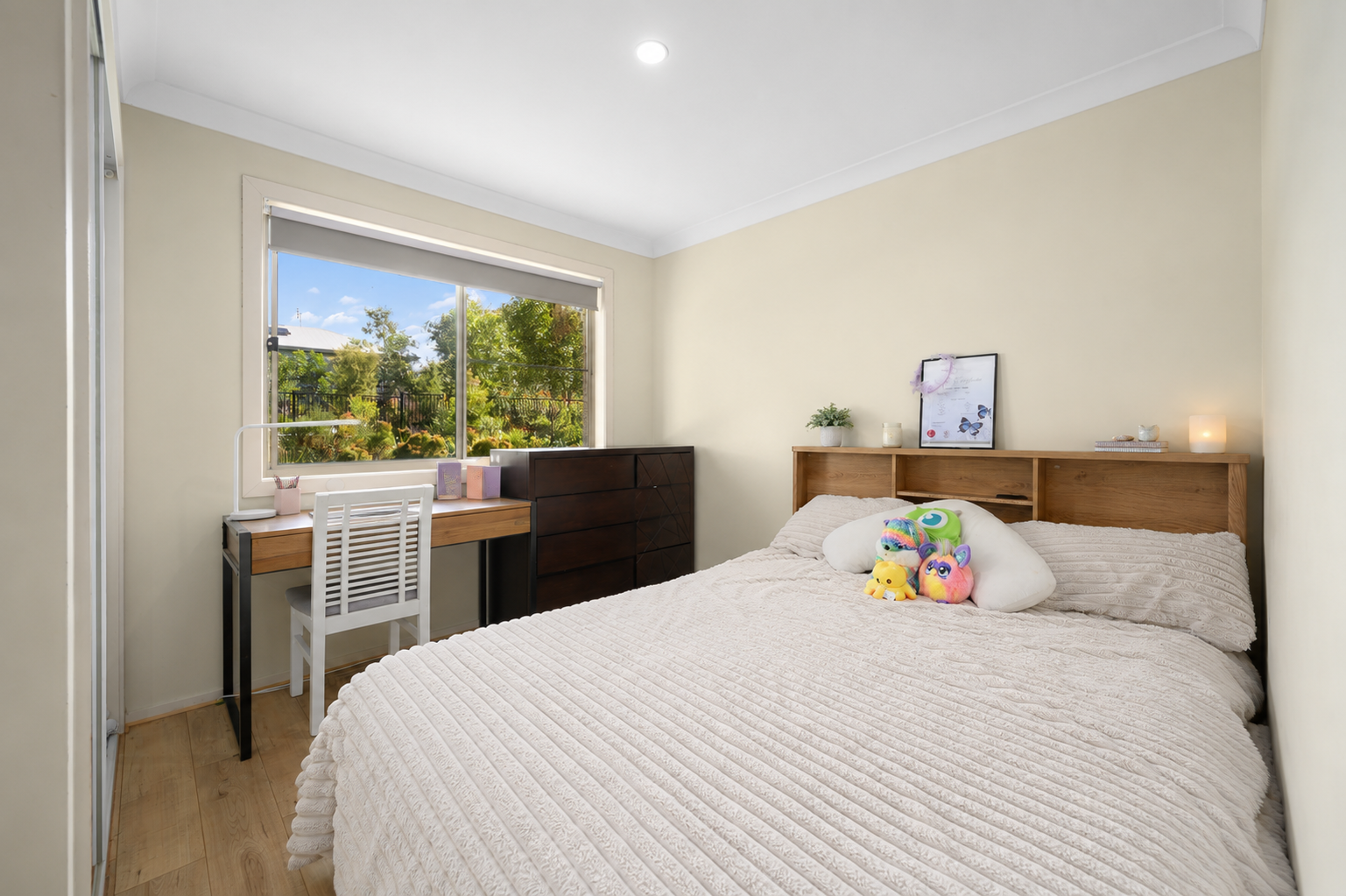 31 Talpa Street — photo 8 of 15