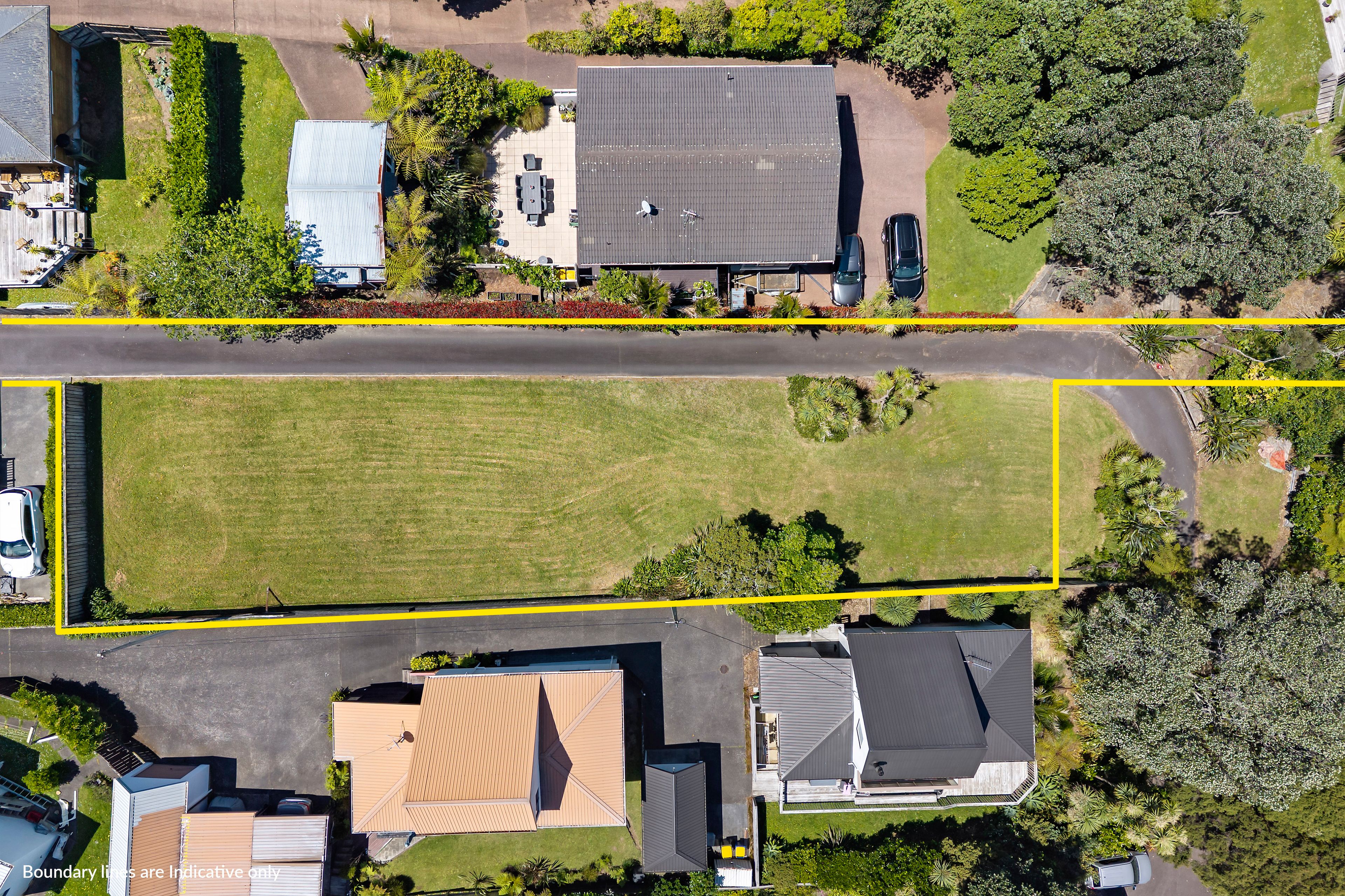 2/37 Beach Haven Road, Beach Haven, North Shore City