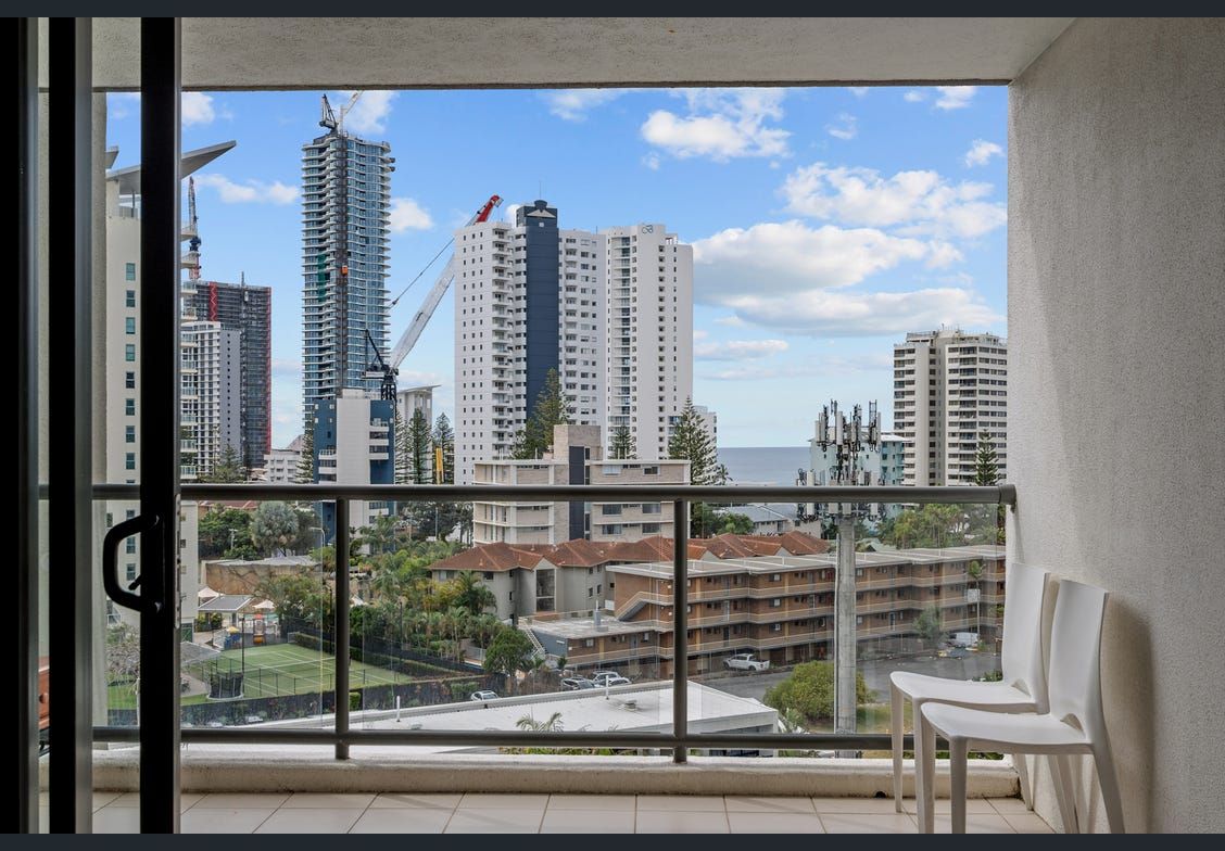 704B/2865 Gold Coast Highway — photo 6 of 11