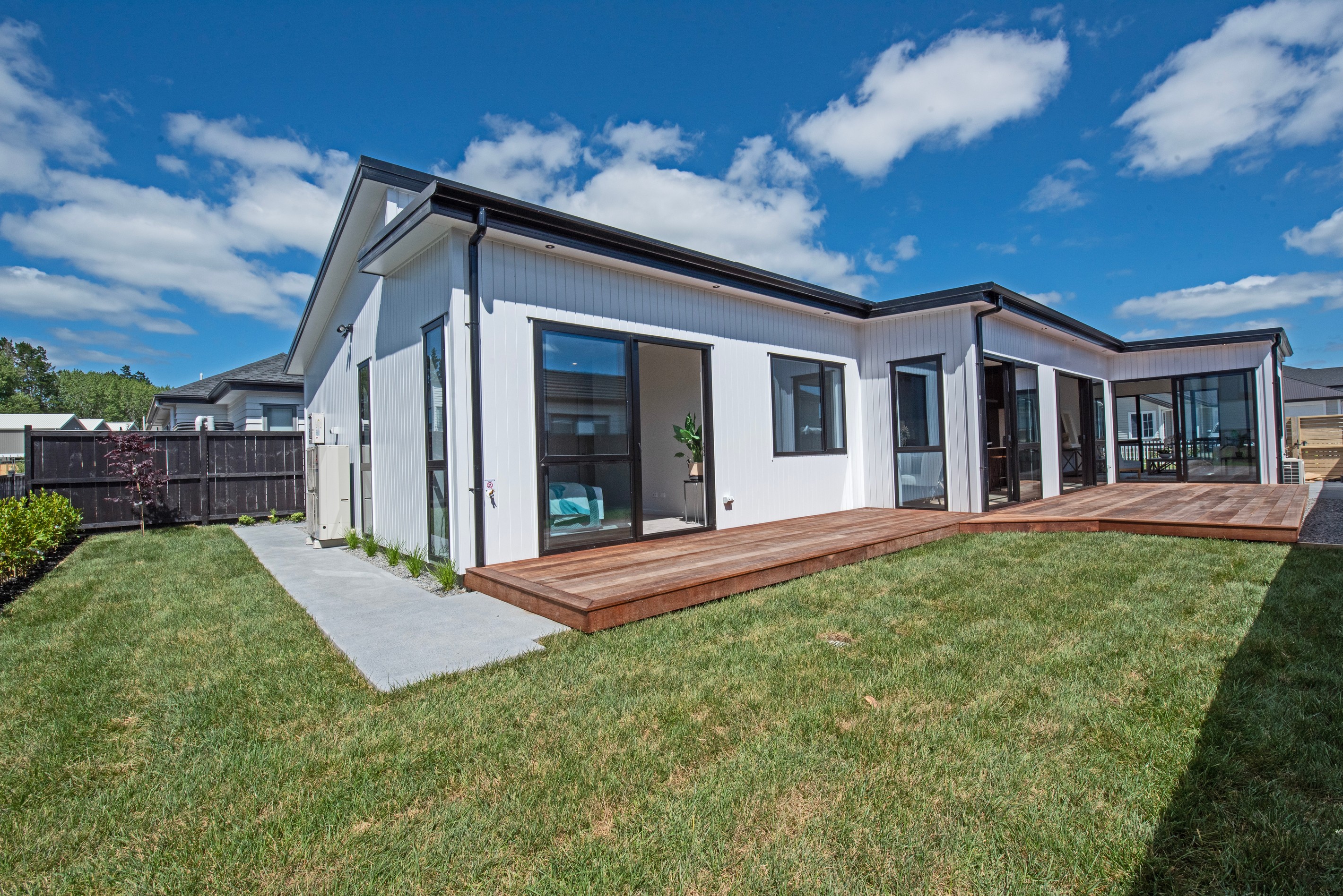 5 Smithson Street, Milldale, Rodney